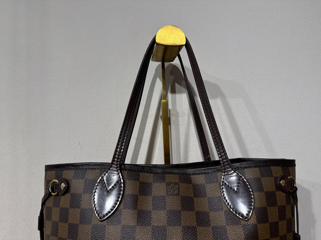 Louis Vuitton Neverfull Damier PM
