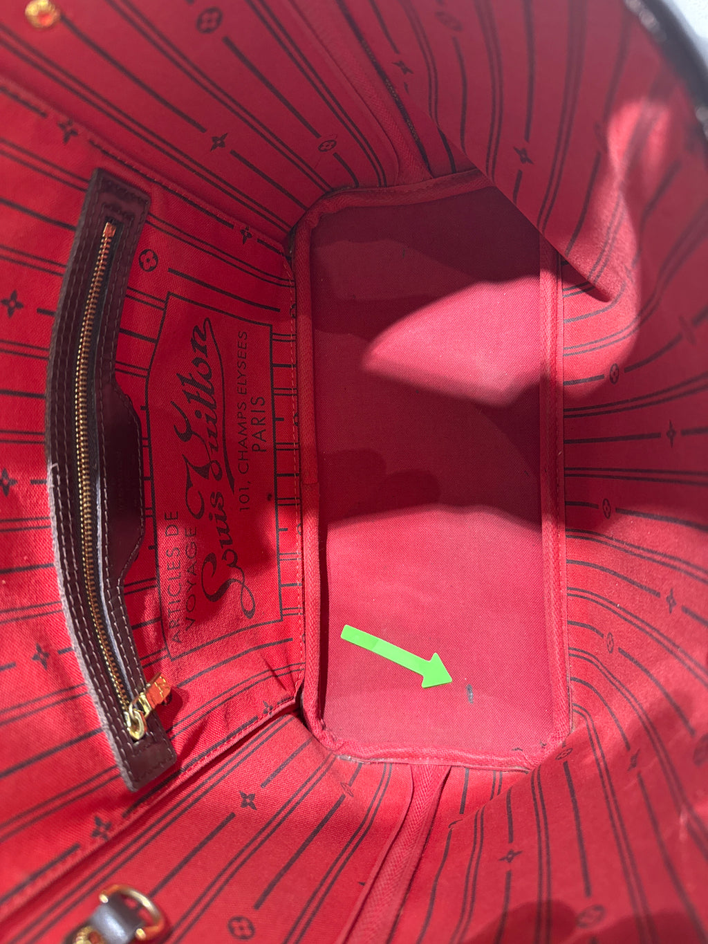 Louis Vuitton Neverfull Damier PM