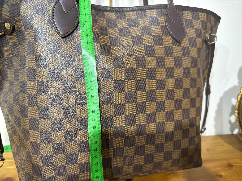 Louis Vuitton Neverfull Damier MM