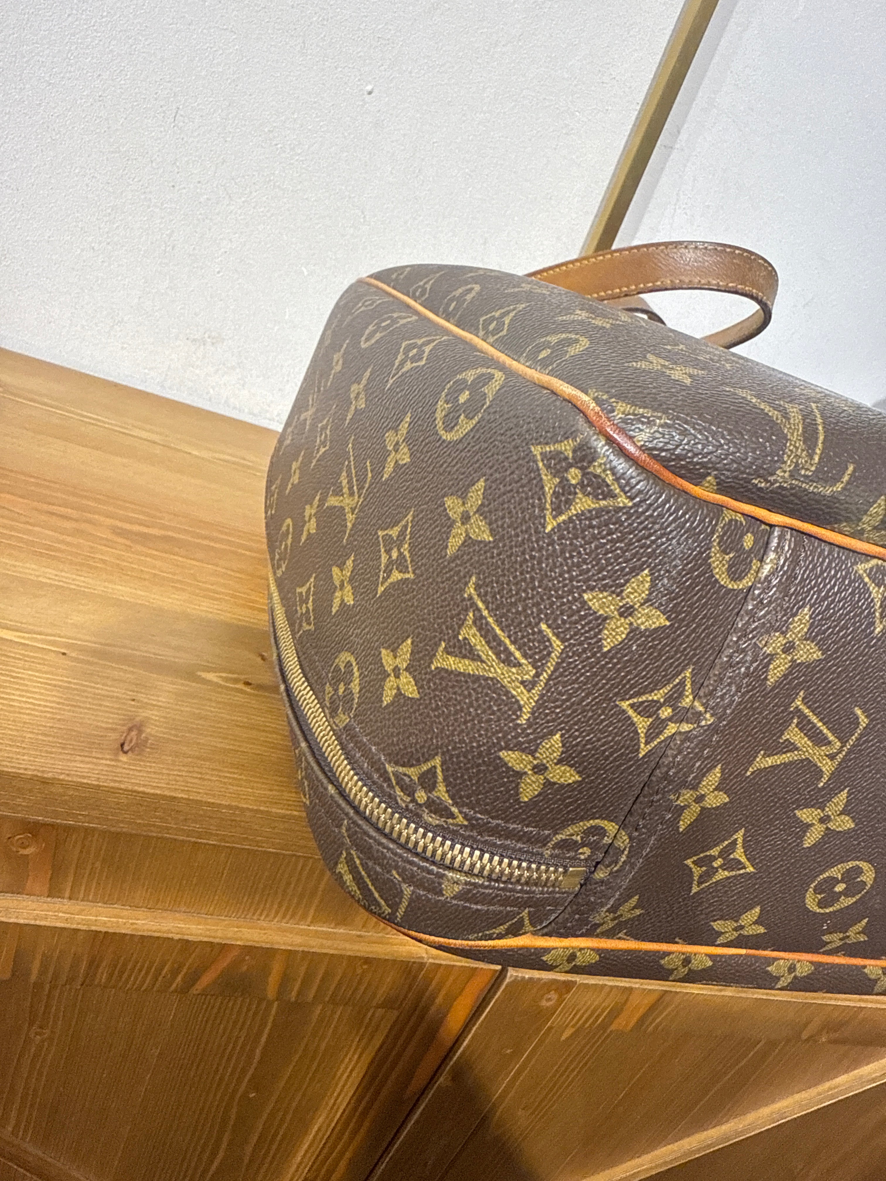 Louis Vuitton Excursion