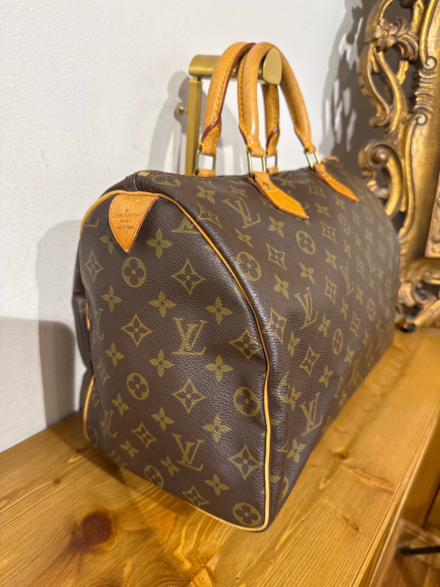 Louis Vuitton Speedy 35