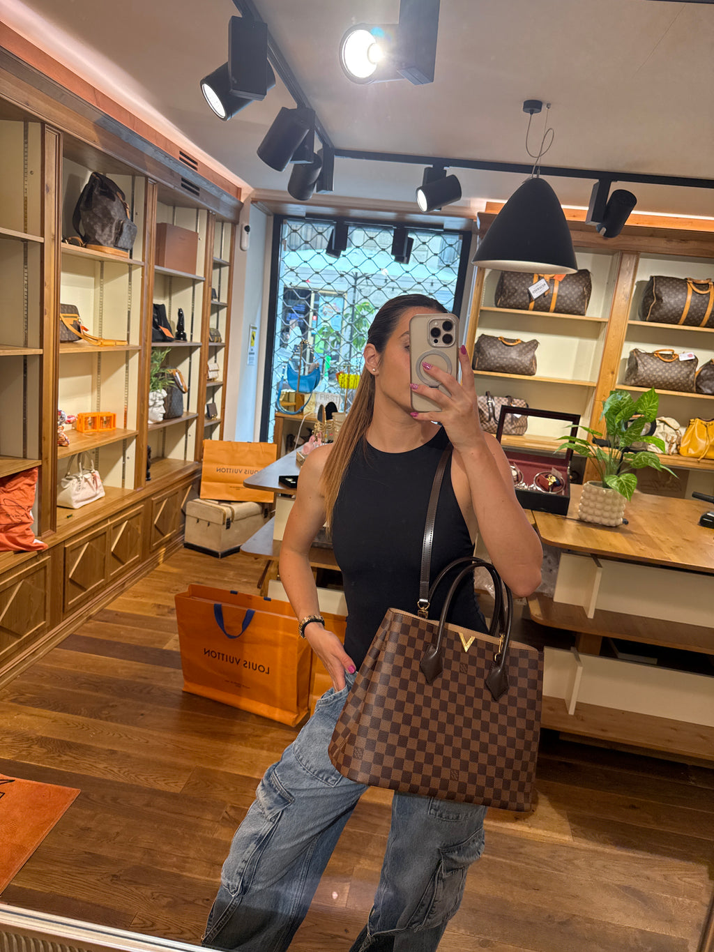 Louis Vuitton Kensington Damier