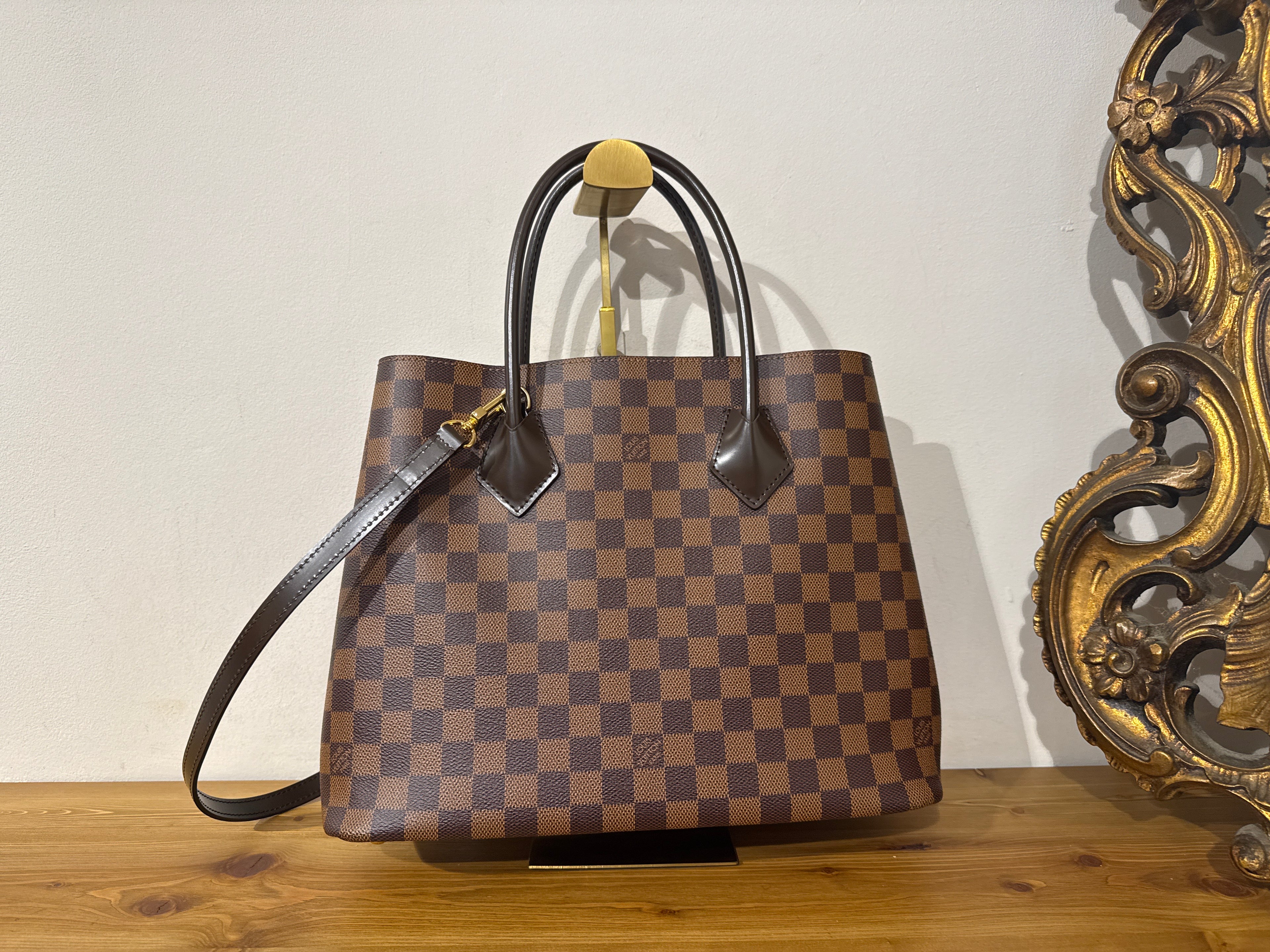 Louis Vuitton Kensington Damier