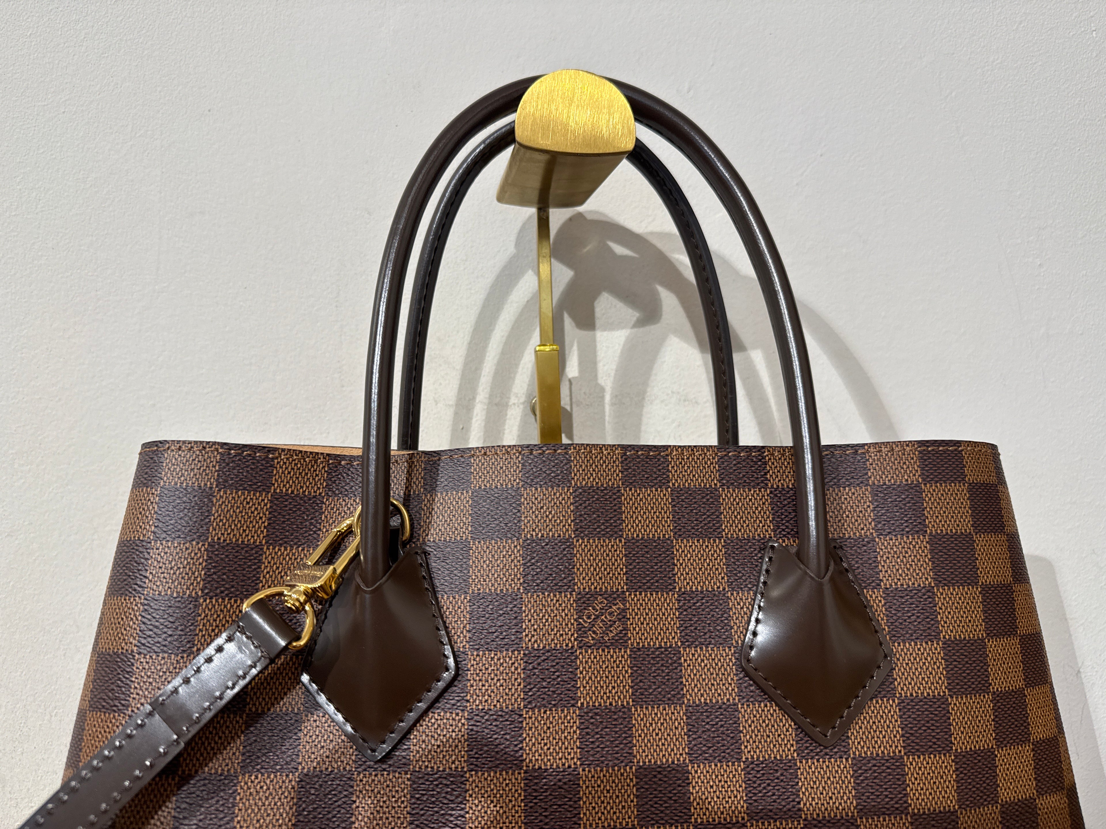 Louis Vuitton Kensington Damier
