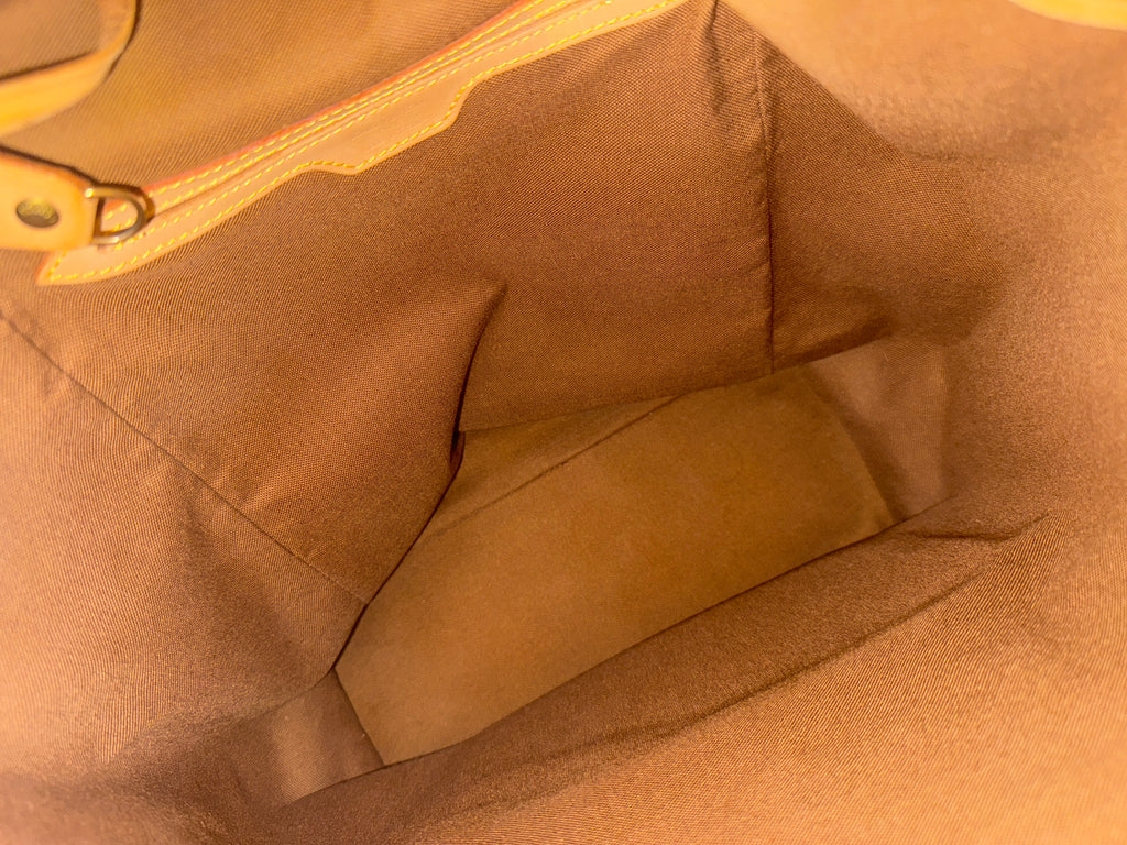 Louis Vuitton Montsouirs GM