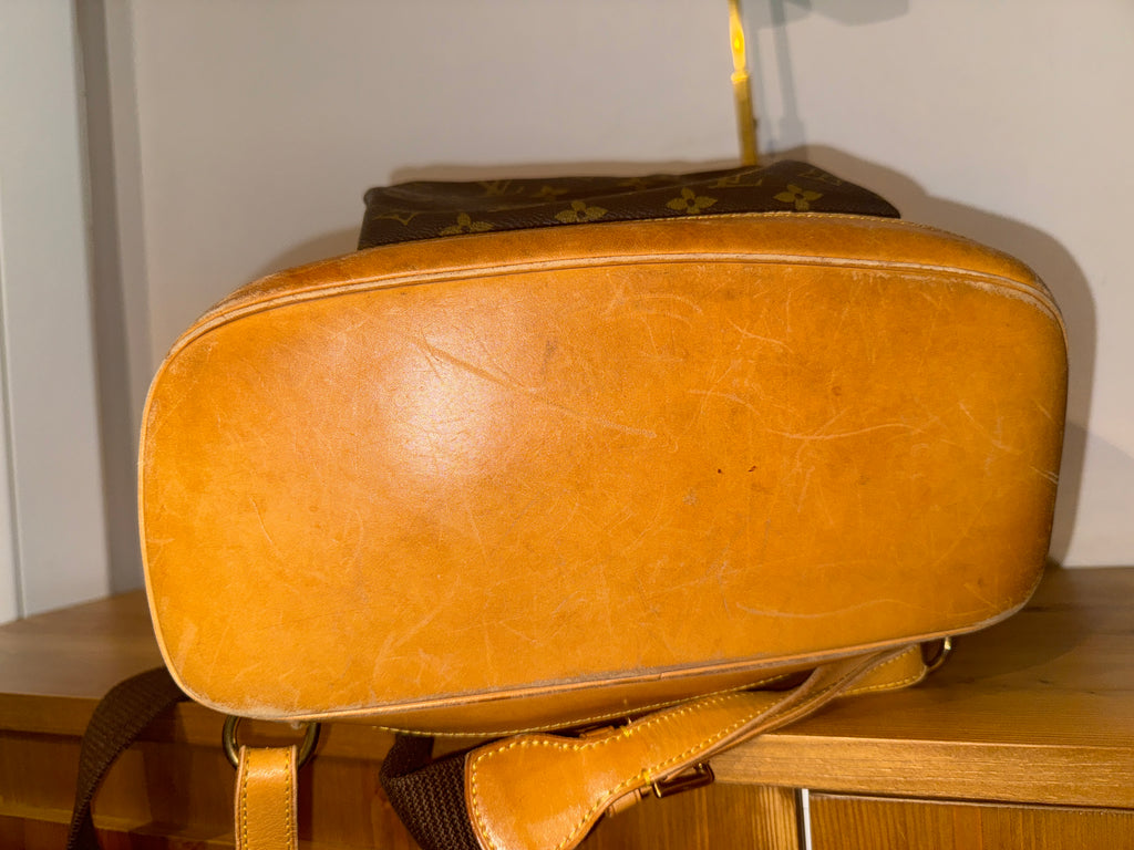 Louis Vuitton Montsouirs GM