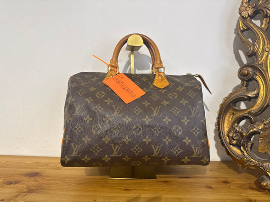 Louis Vuitton Speedy 30