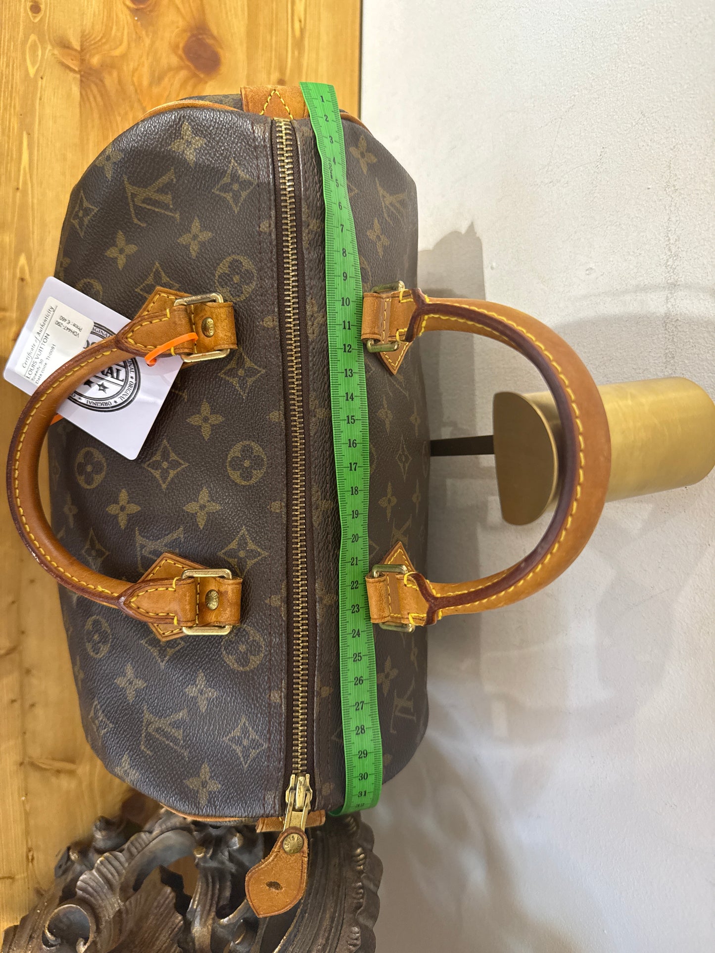 Louis Vuitton Speedy 30
