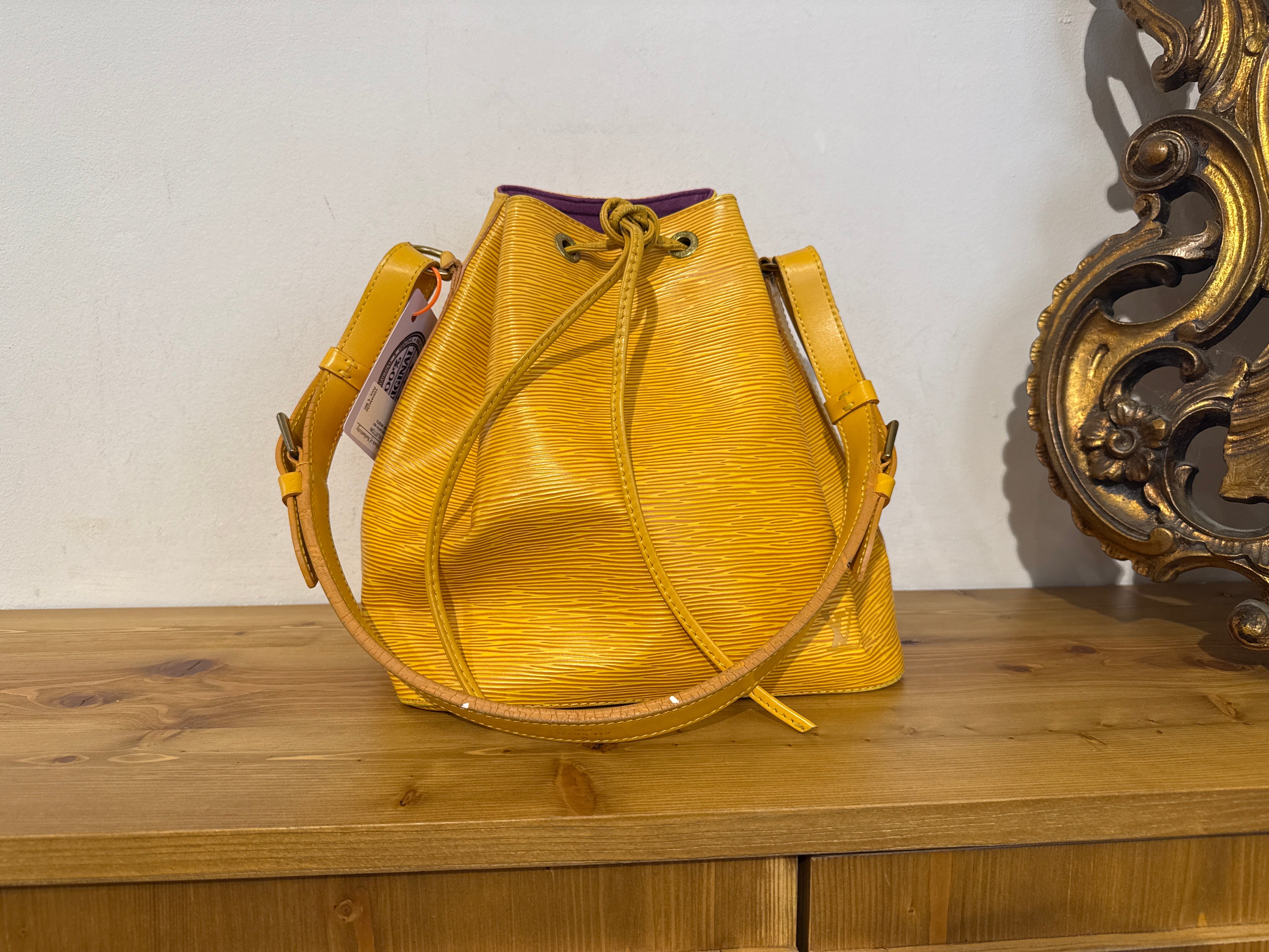 Louis Vuitton Petit Noe Epi