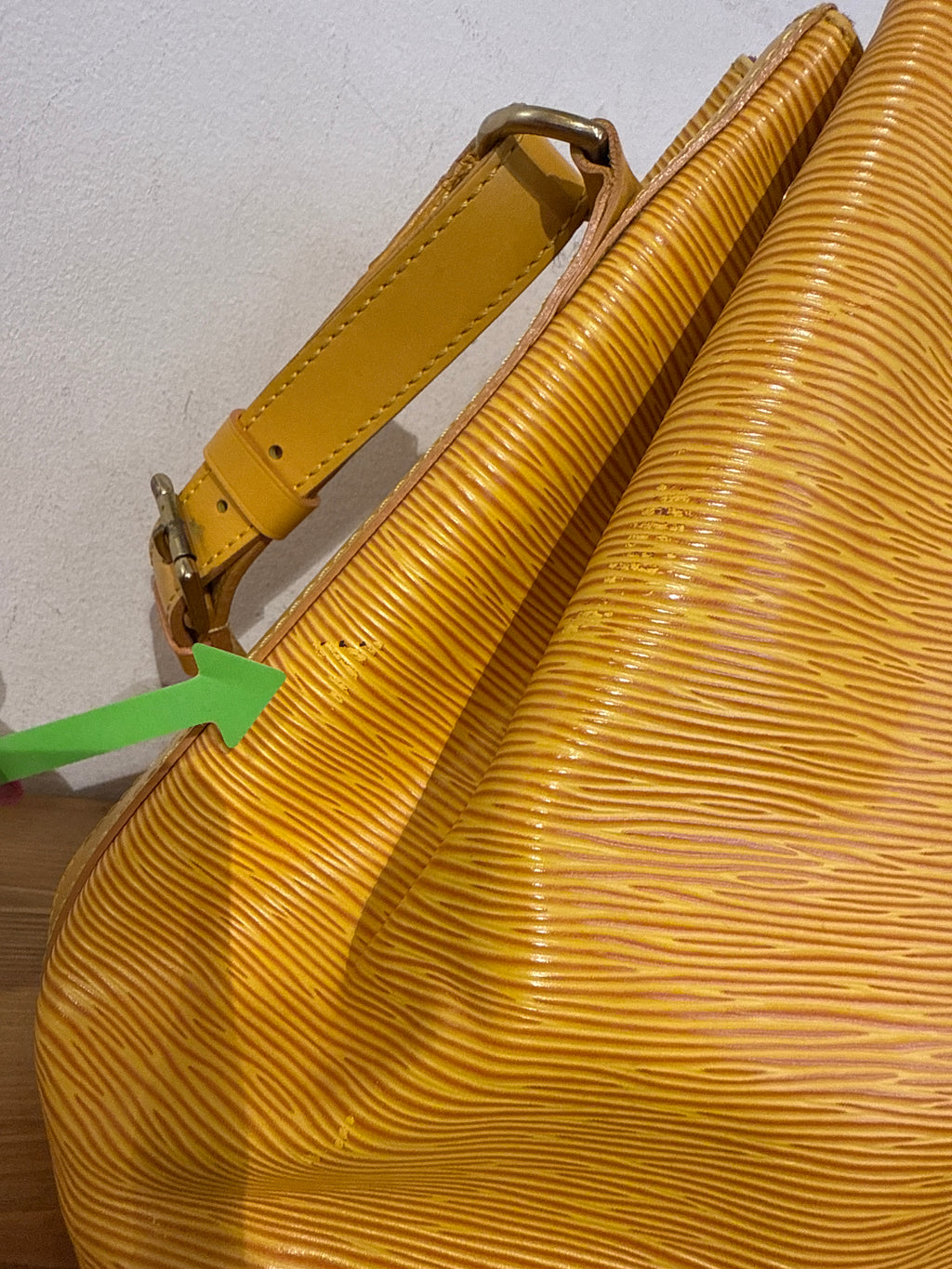 Louis Vuitton Petit Noe Epi