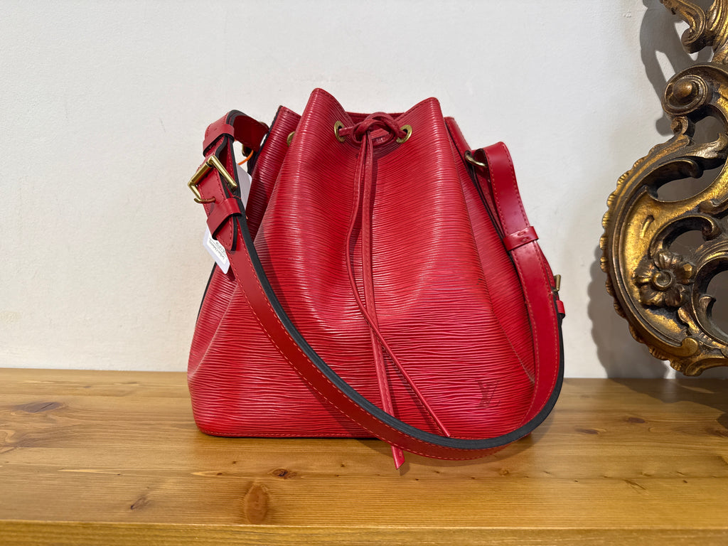 Louis Vuitton Petit Noe Epi