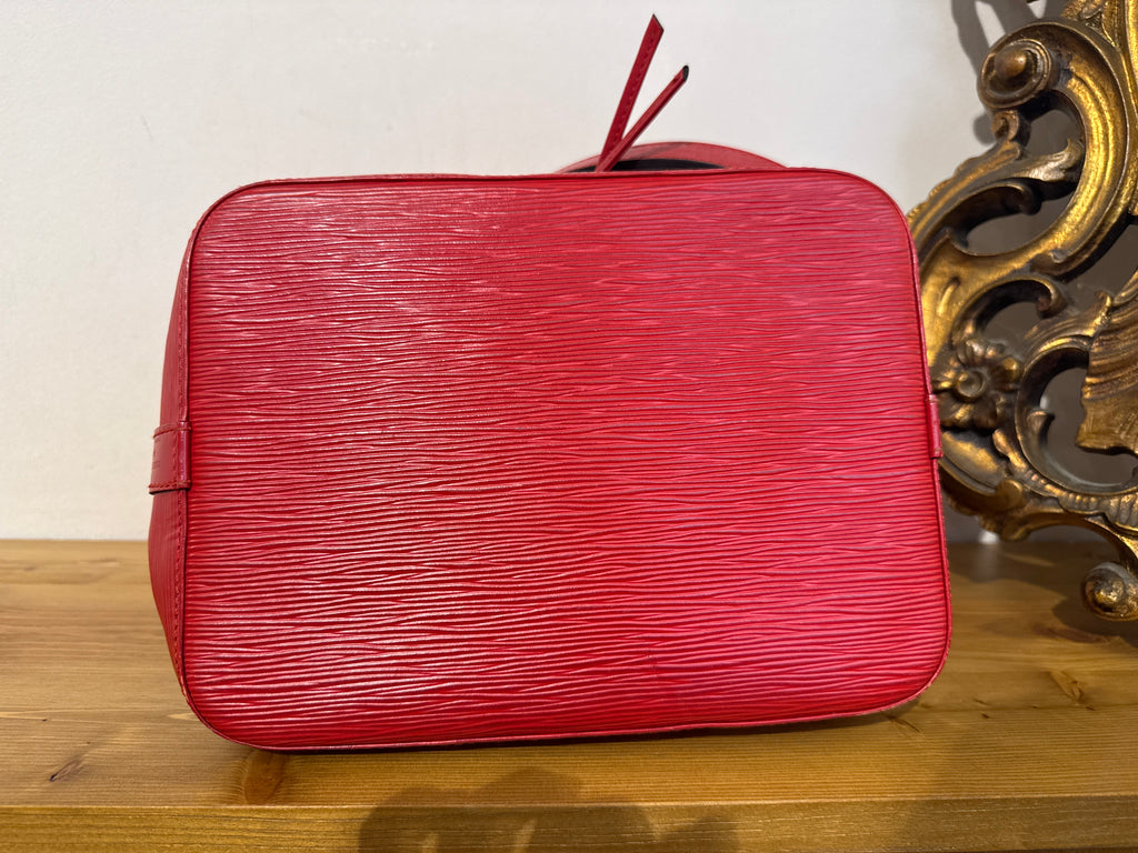 Louis Vuitton Petit Noe Epi