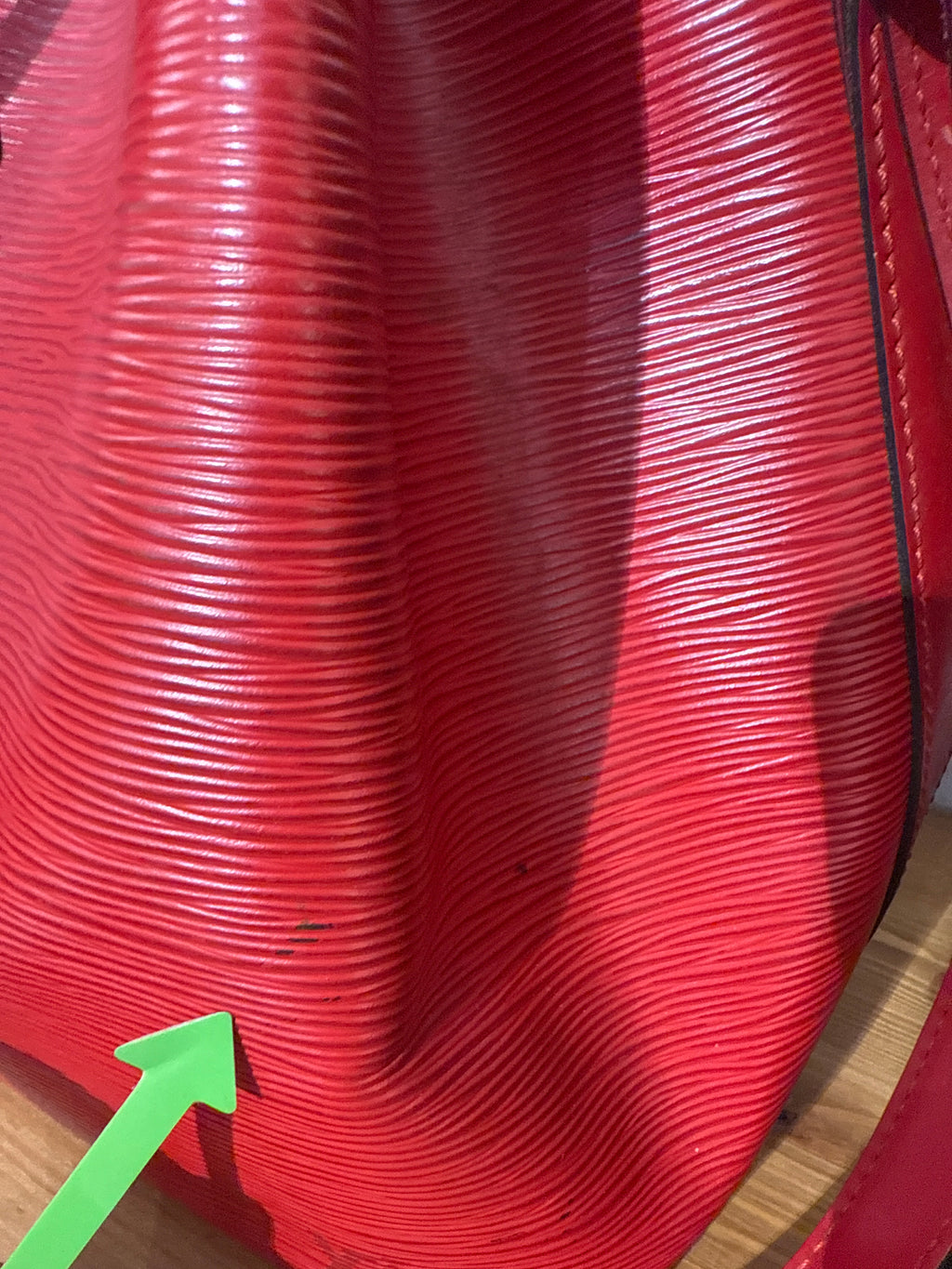 Louis Vuitton Petit Noe Epi