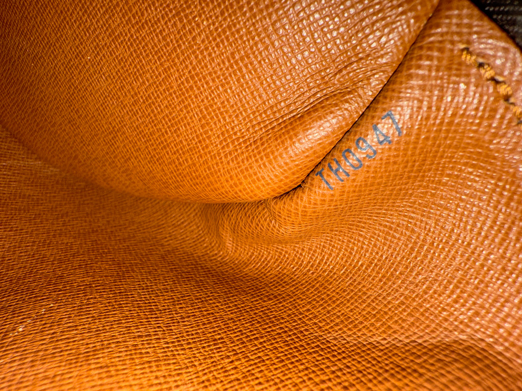 Louis Vuitton Papillon 30