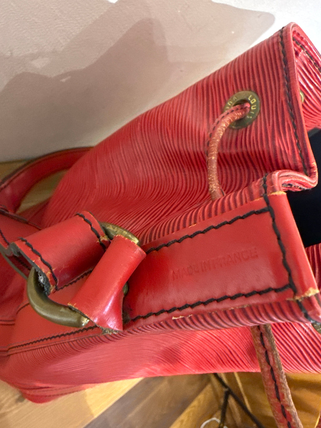 Louis Vuitton Noe Epi Red