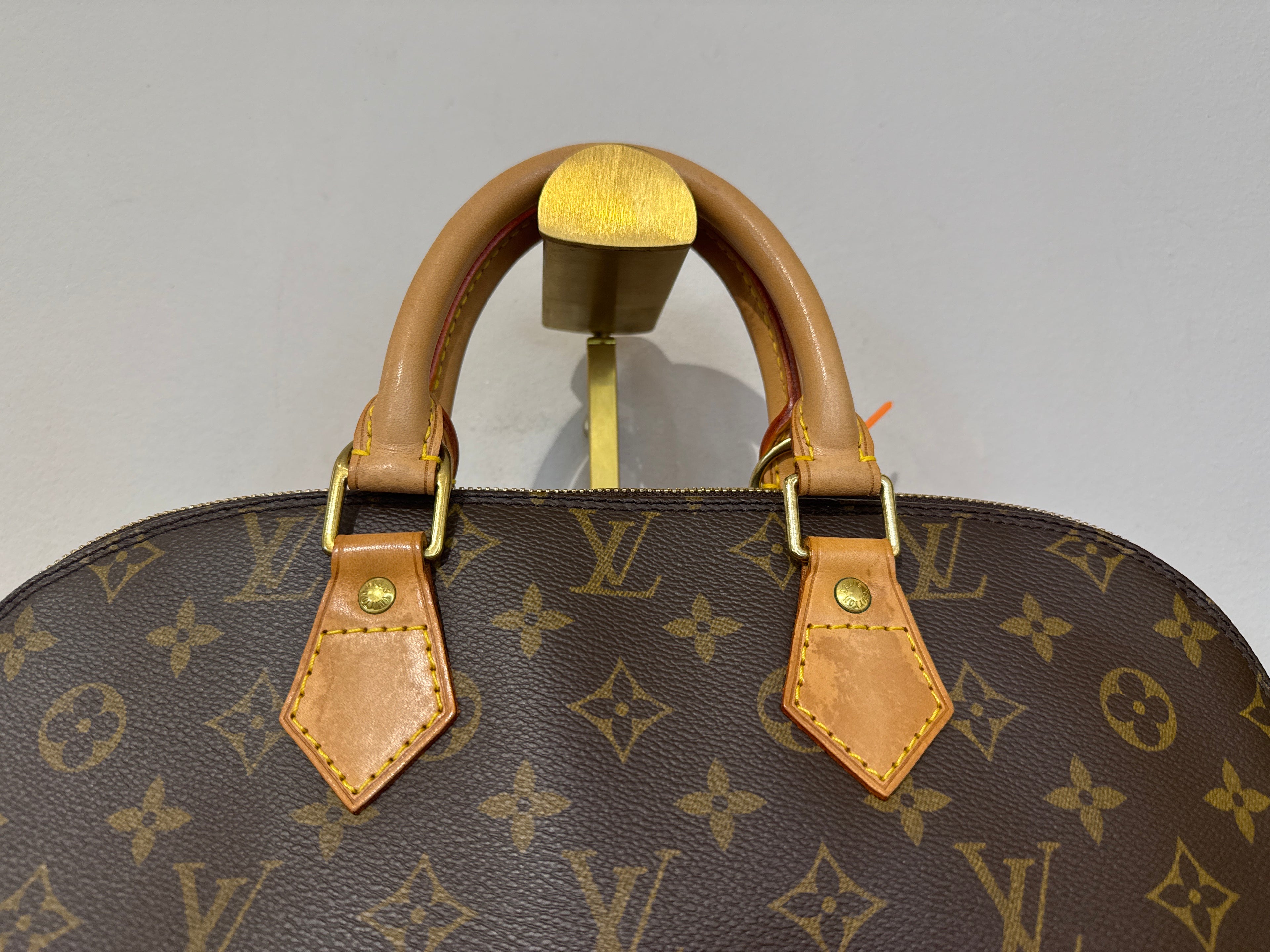 Louis Vuitton Alma