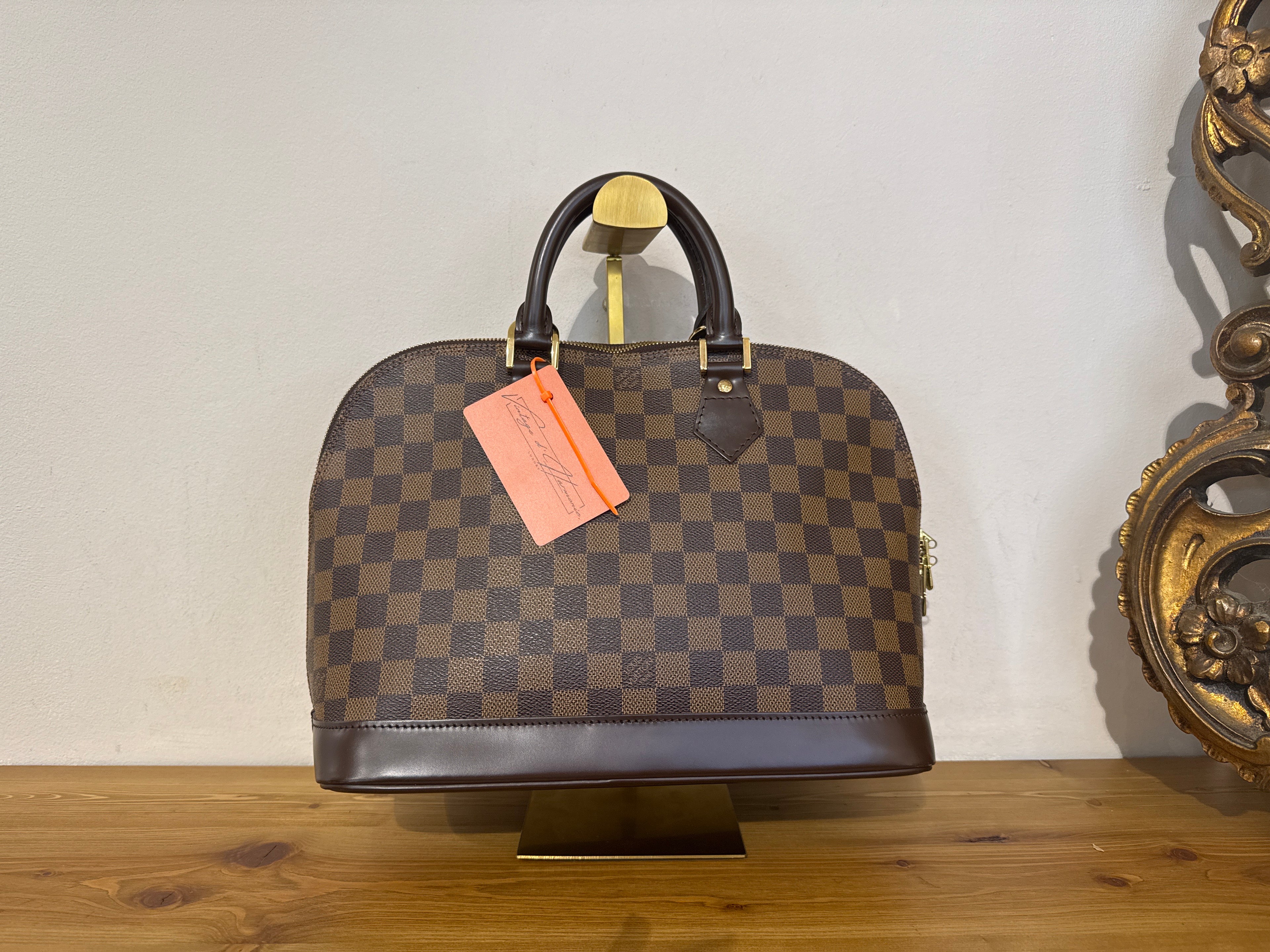 Louis Vuitton Alma Damier
