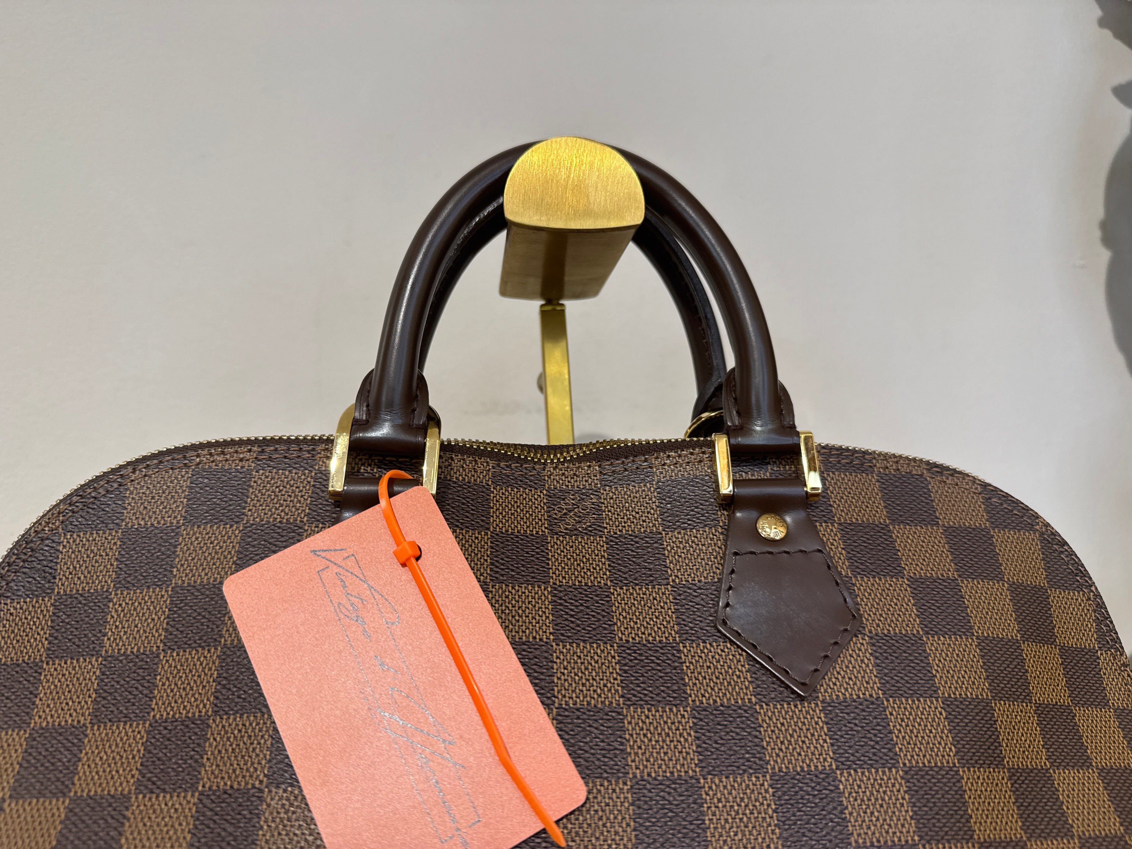 Louis Vuitton Alma Damier