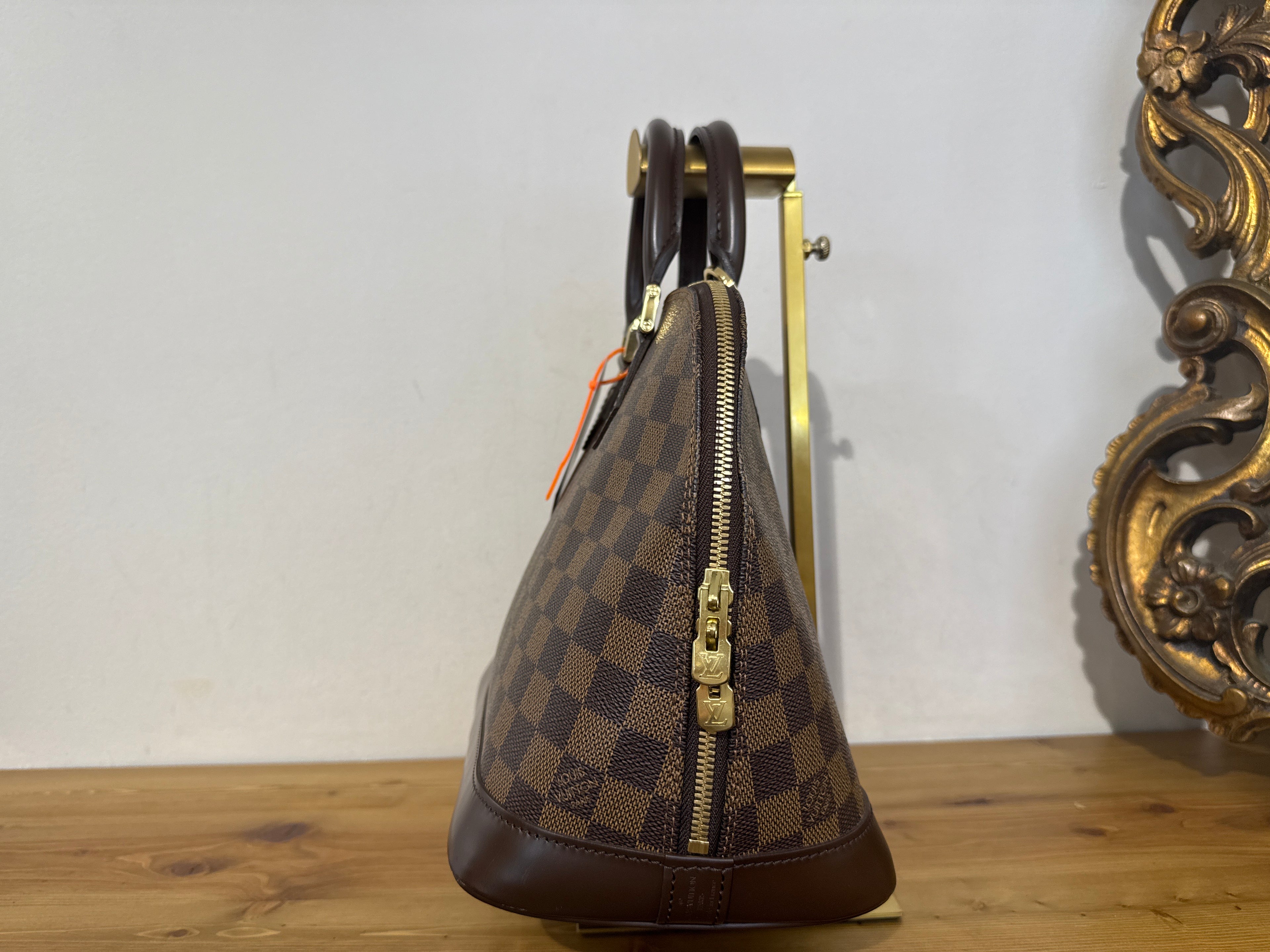 Louis Vuitton Alma Damier