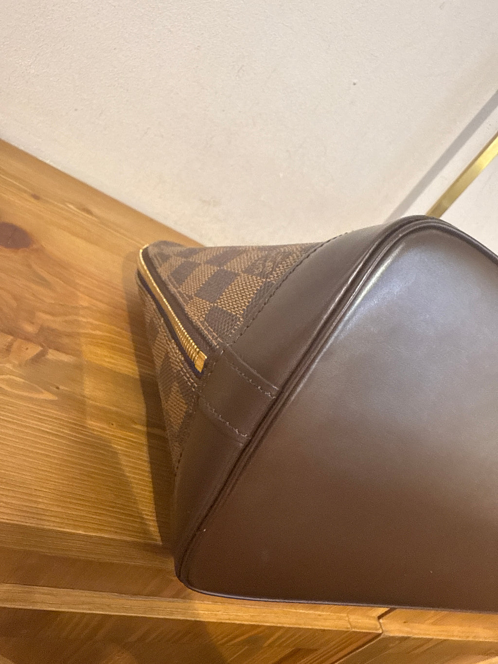 Louis Vuitton Alma Damier