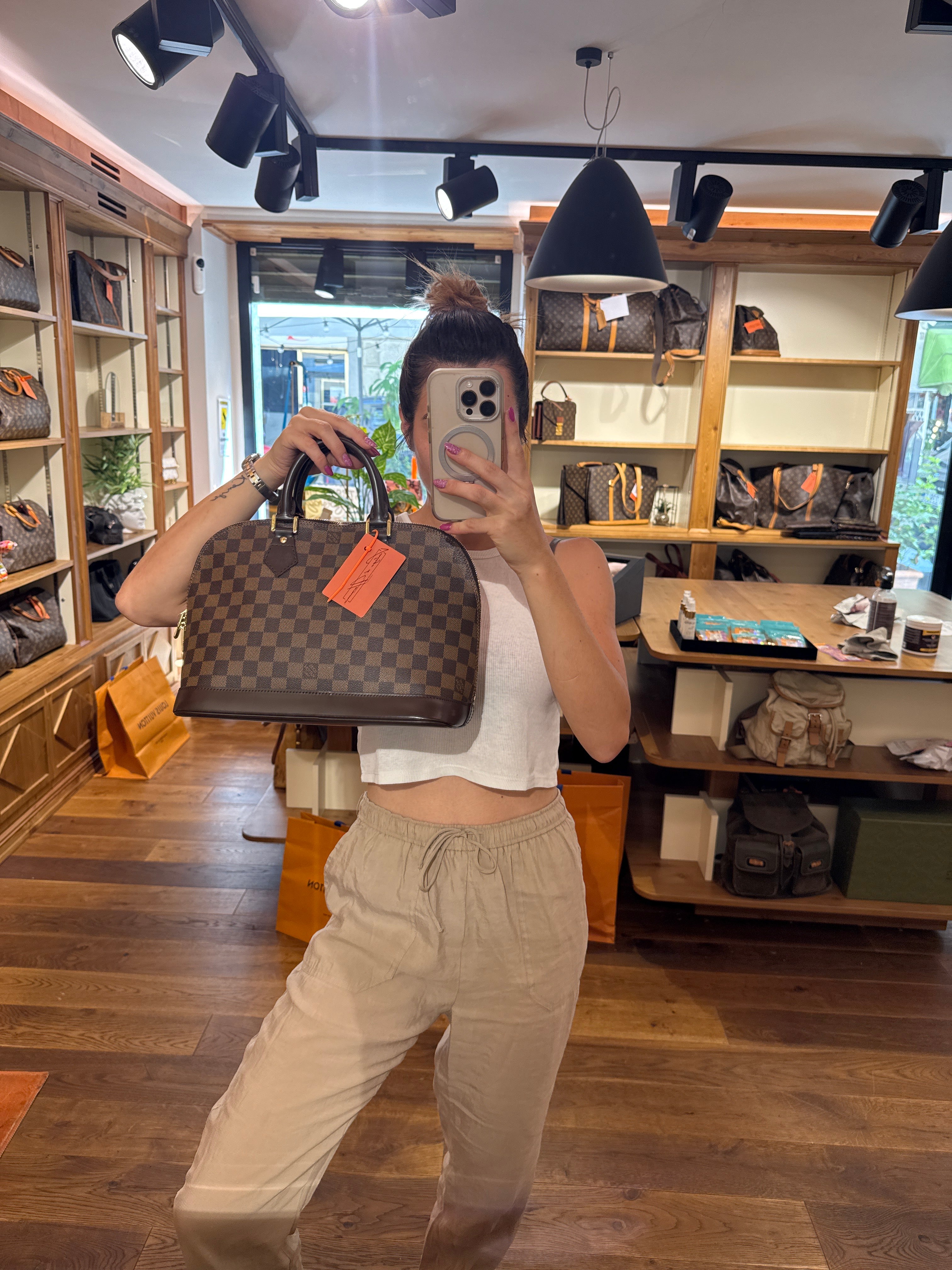 Louis Vuitton Alma Damier