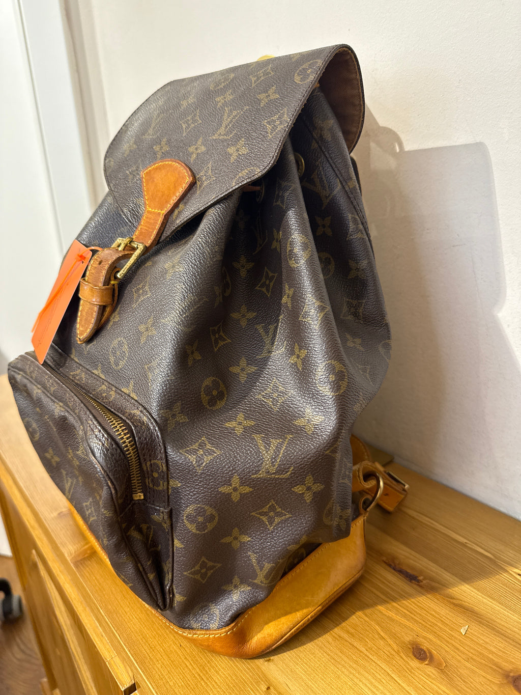 Louis Vuitton Montsouris GM