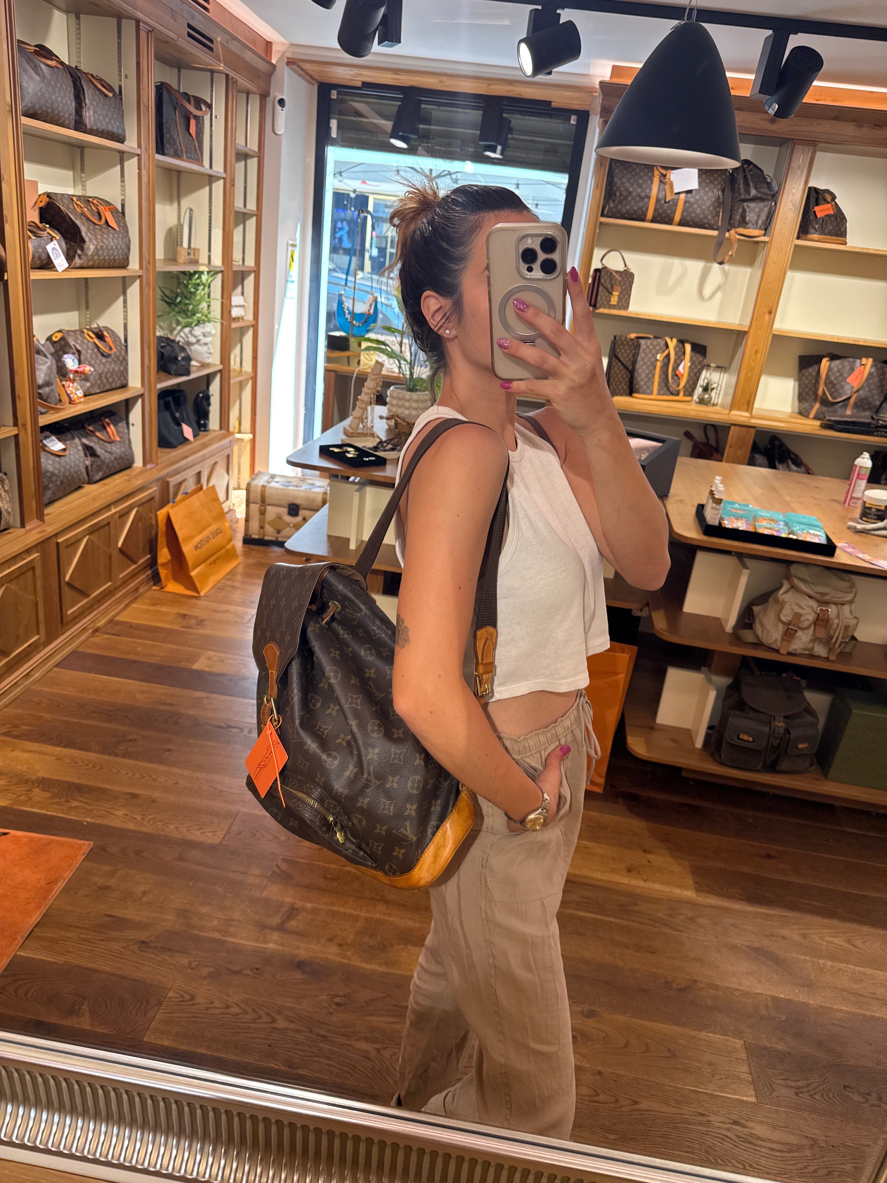 Louis Vuitton Montsouris GM