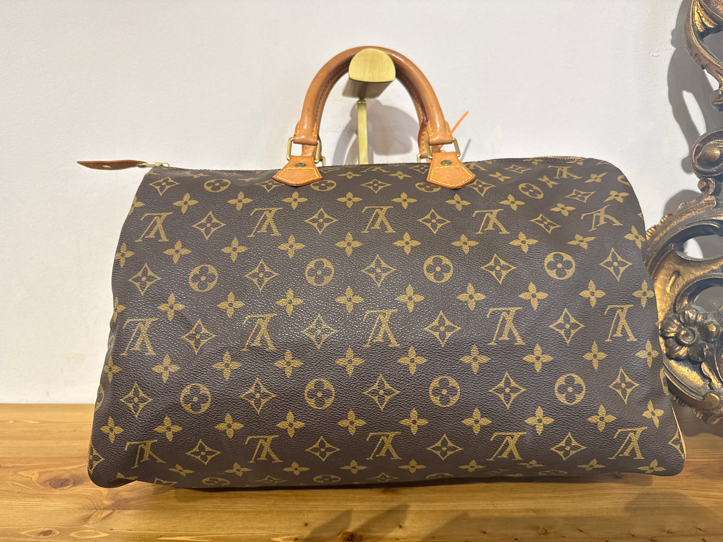 Louis Vuitton Speedy 40