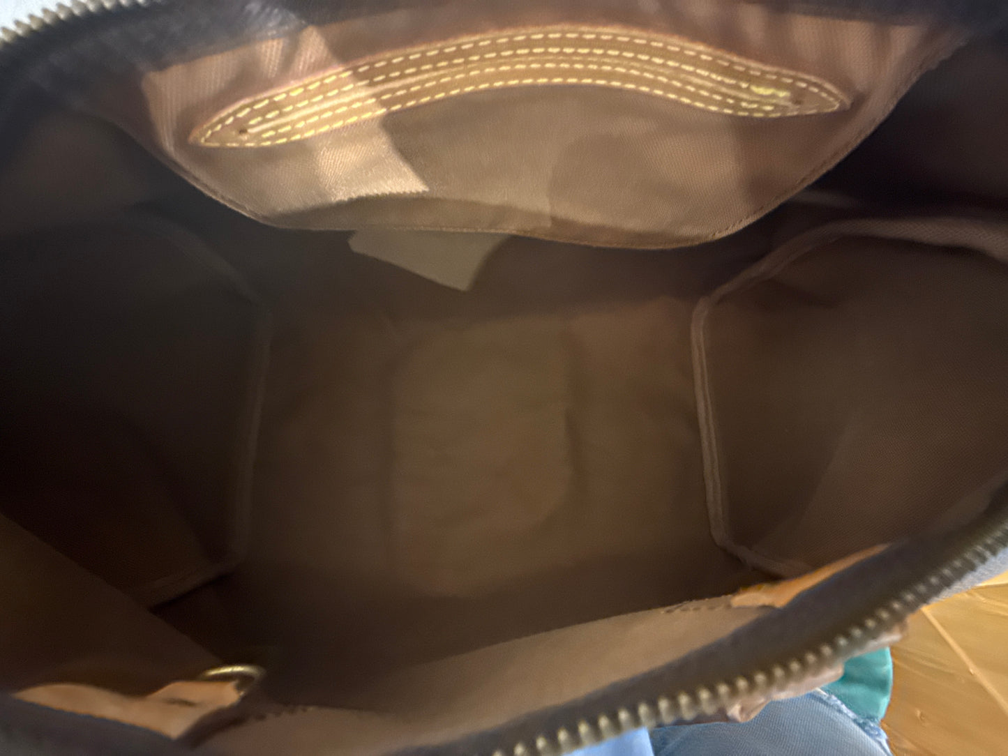 Louis Vuitton Speedy 35