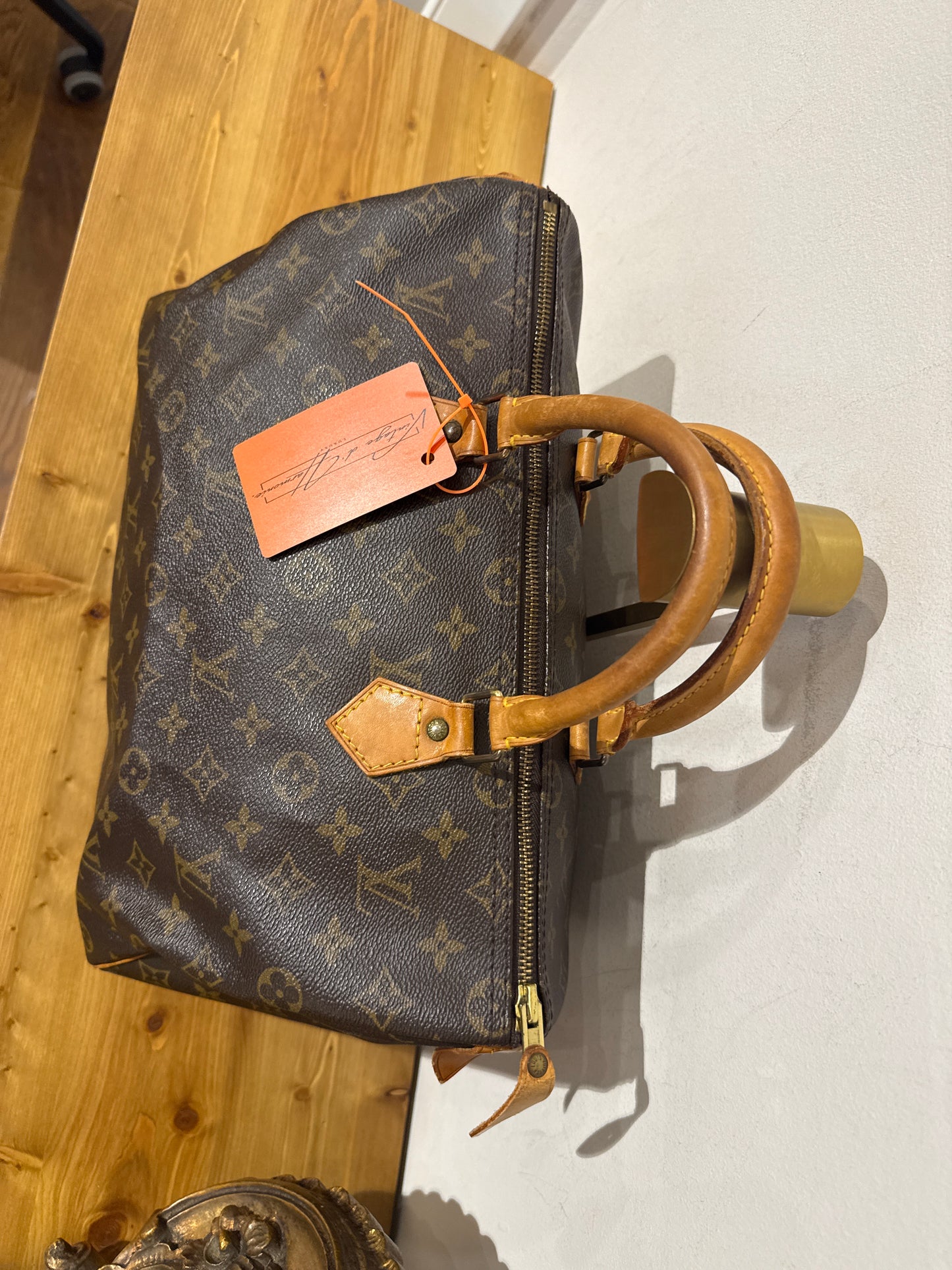 Louis Vuitton Speedy 35