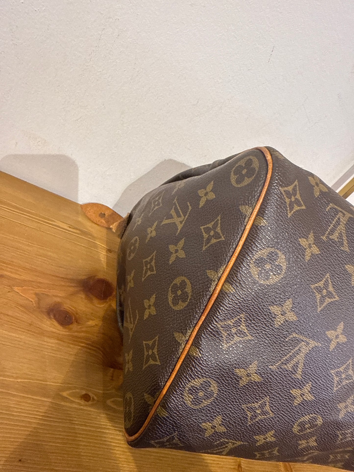 Louis Vuitton Speedy 35