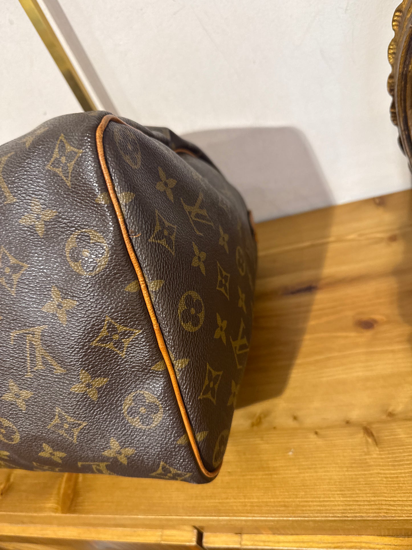 Louis Vuitton Speedy 35