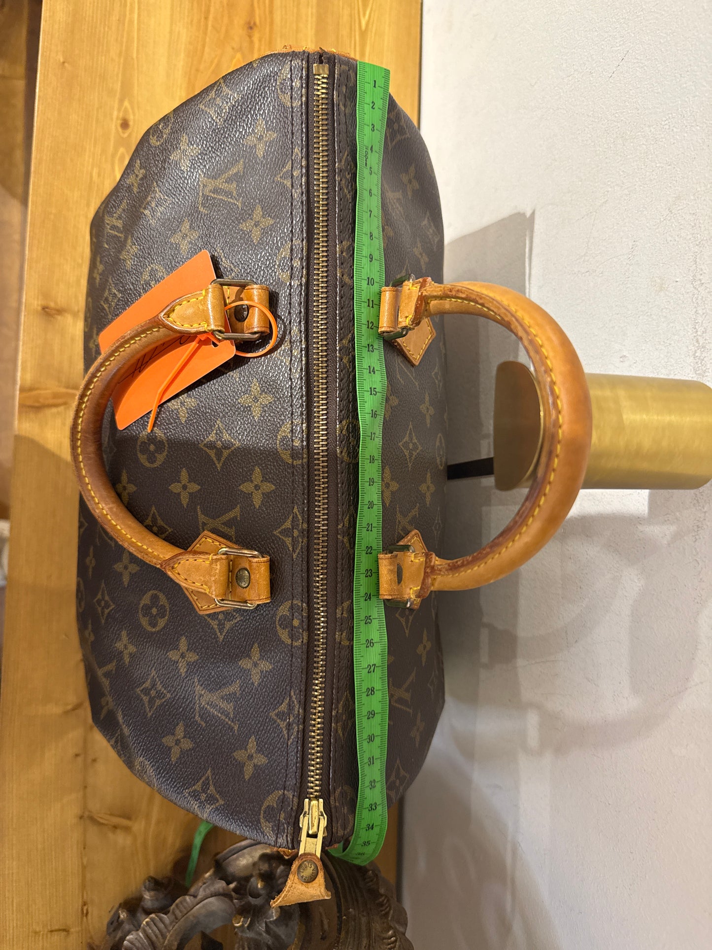 Louis Vuitton Speedy 35
