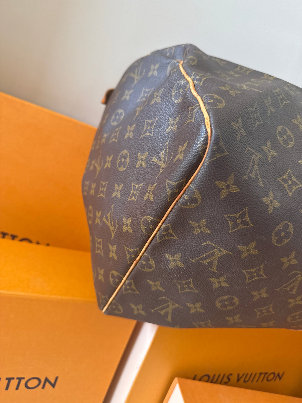 Louis Vuitton Keepall 55