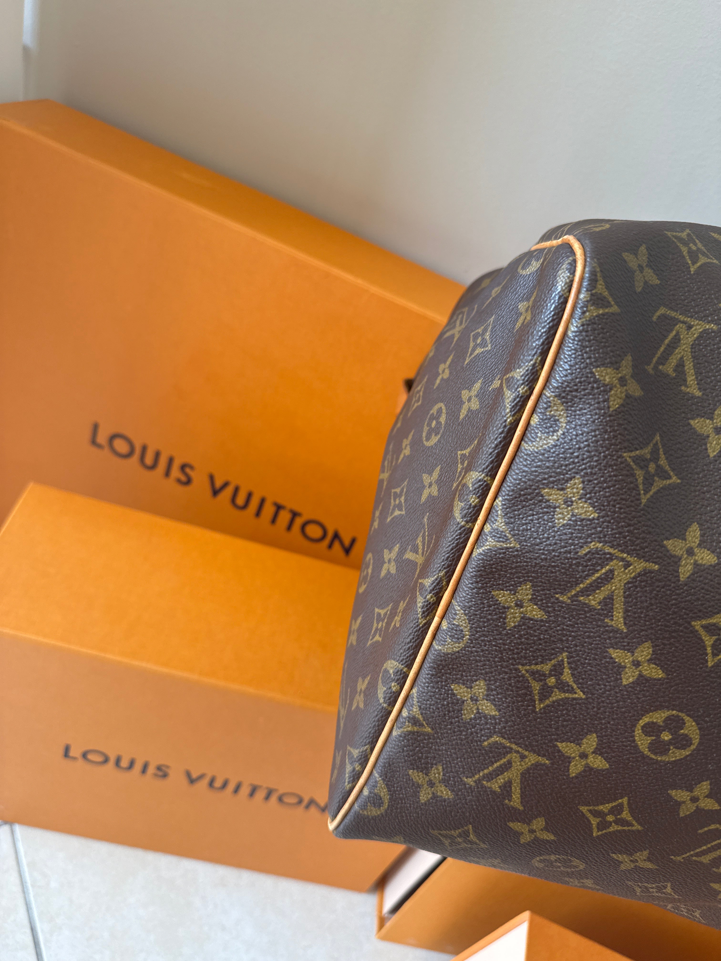 Louis Vuitton Keepall 55