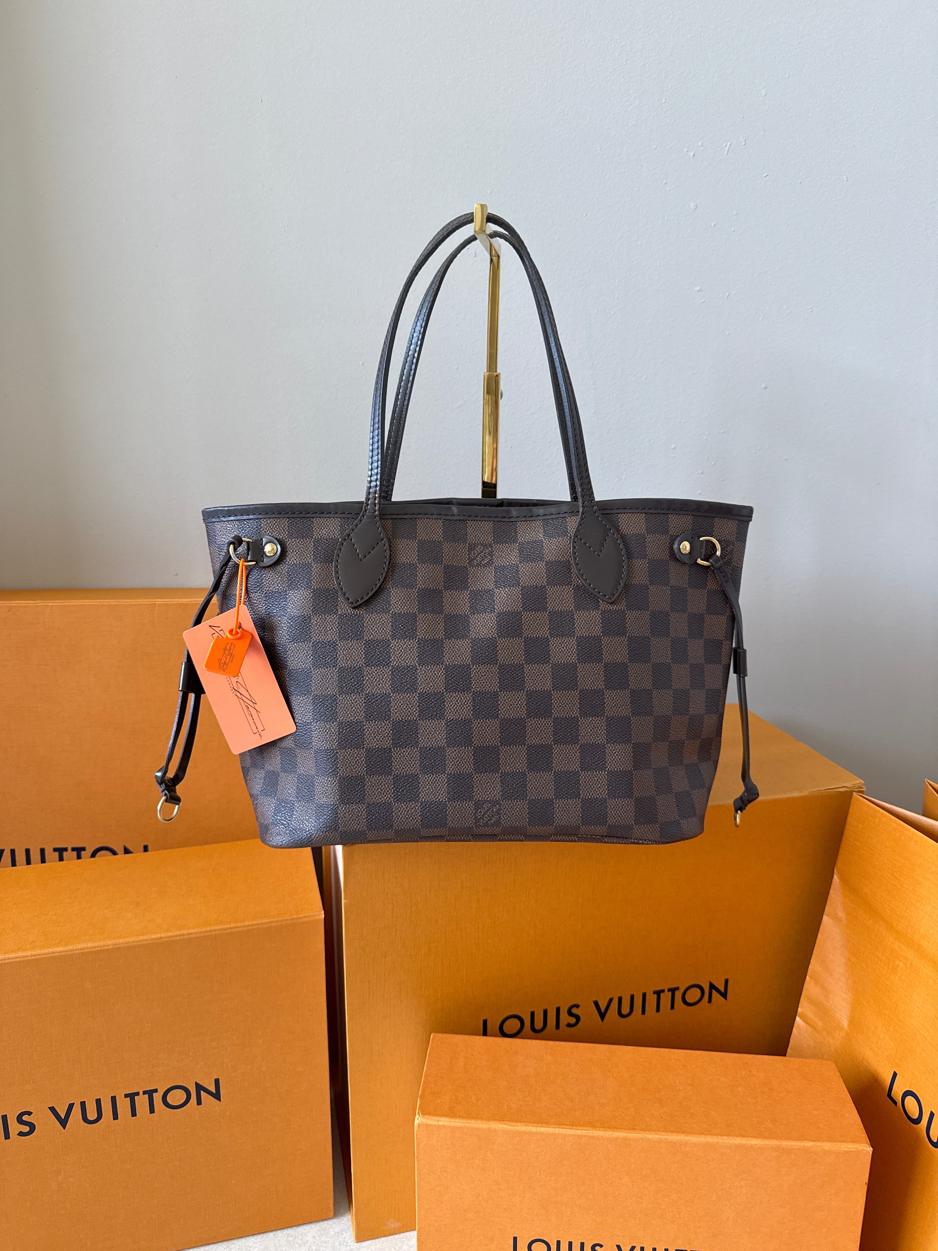 Louis Vuitton Neverfull PM Damier Ebene