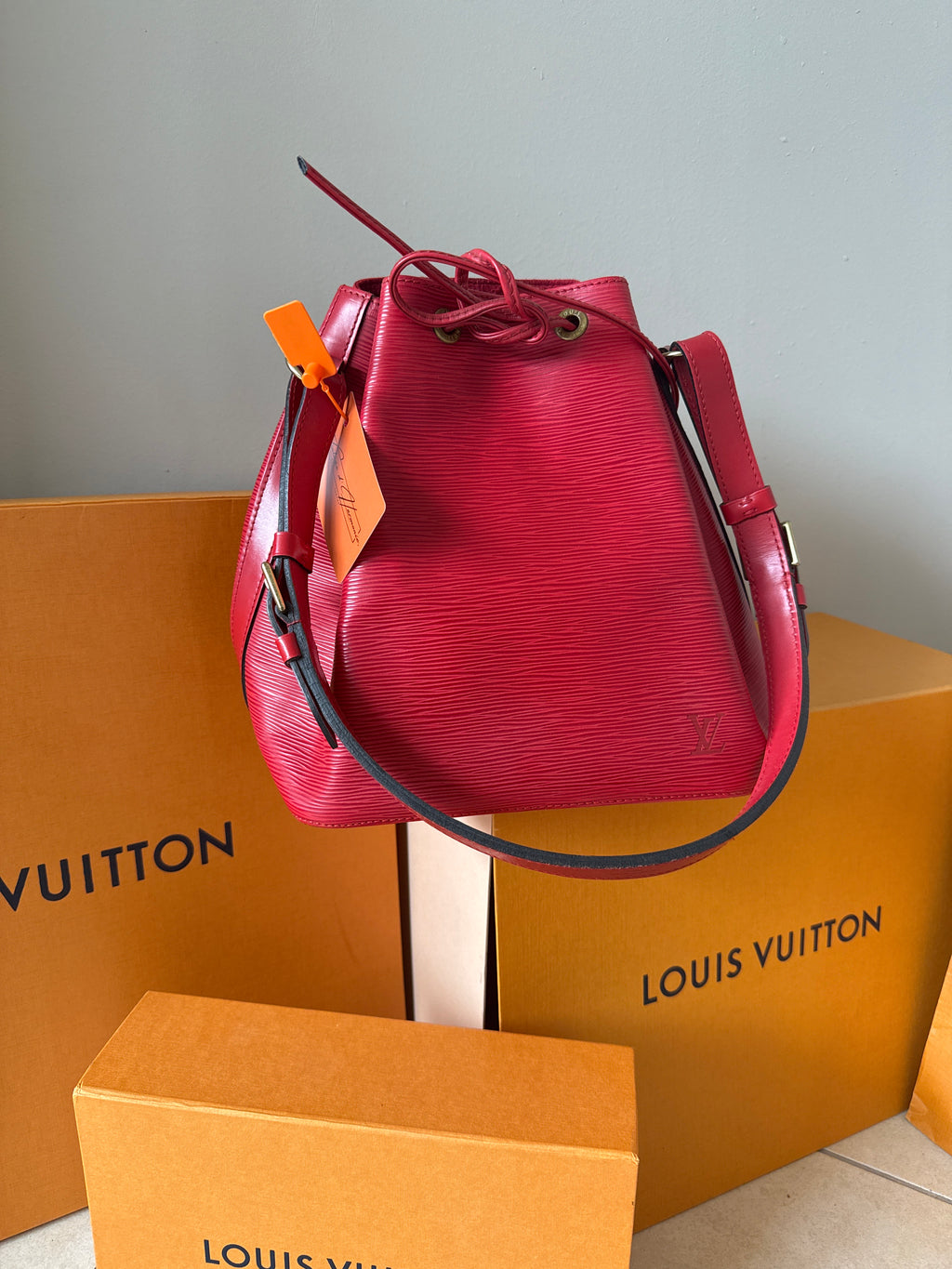 Louis Vuitton  Epi Petit Noè Red