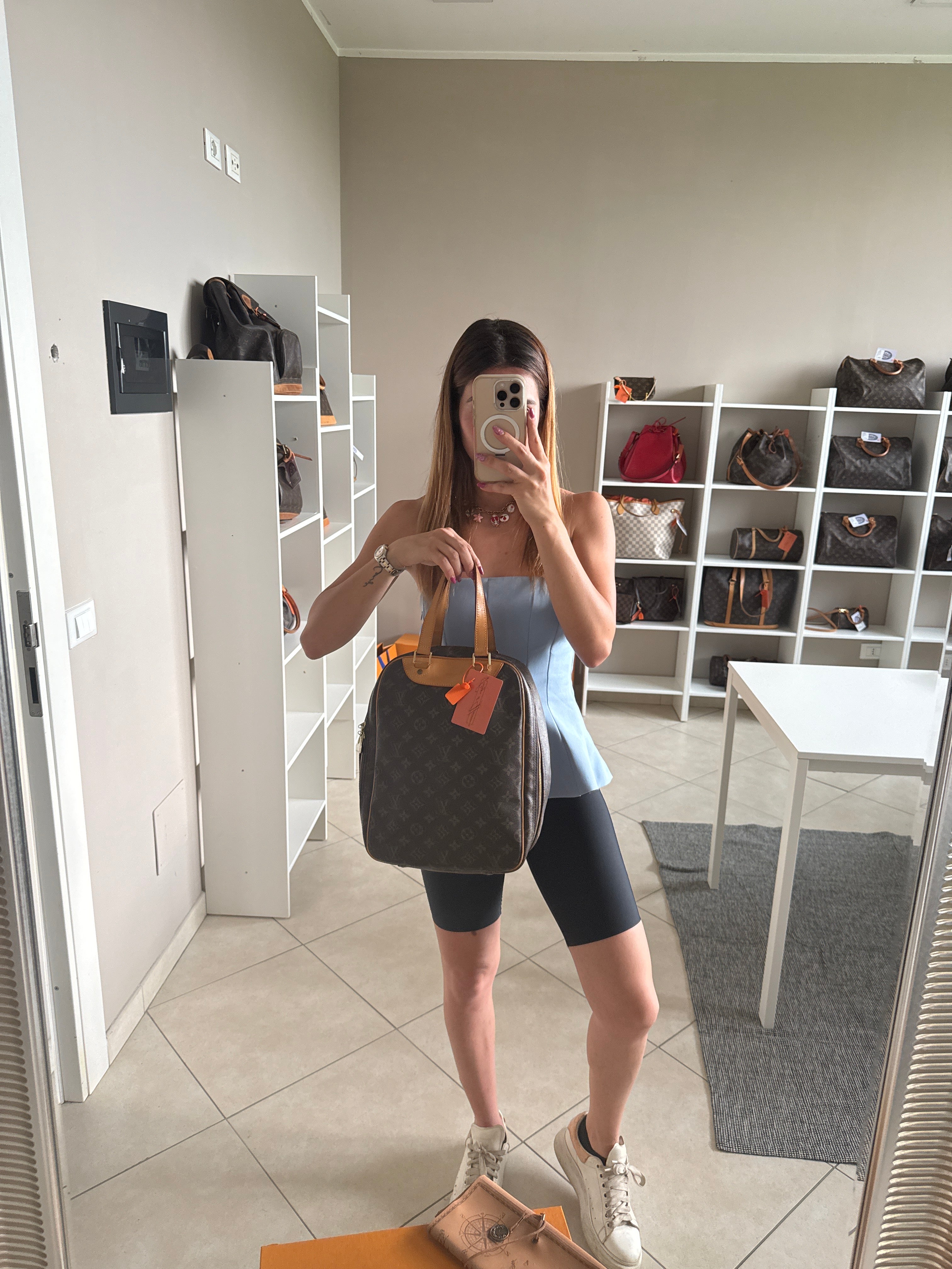 Louis Vuitton Excursion