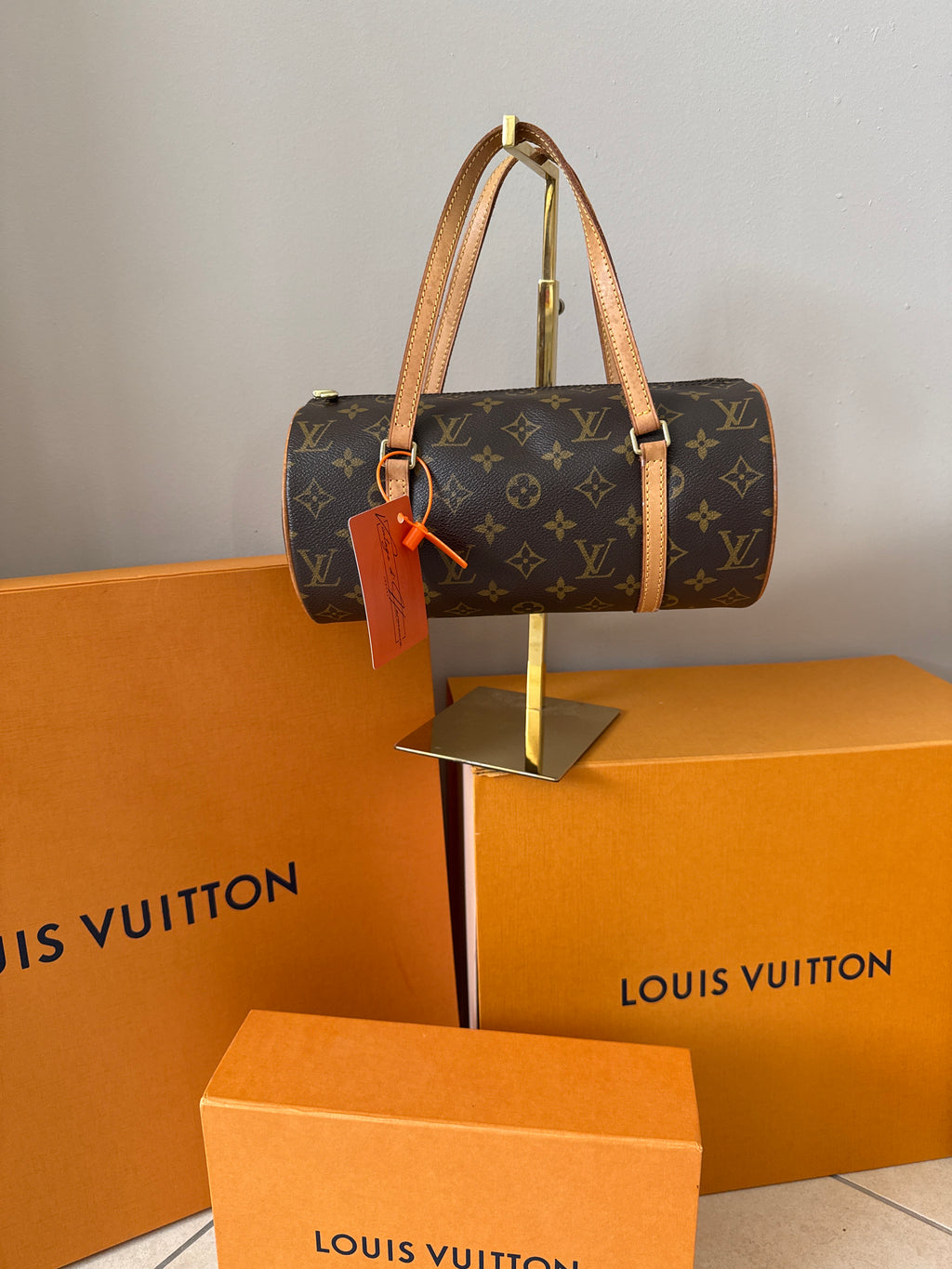 Louis Vuitton Papillon 26 Monogram
