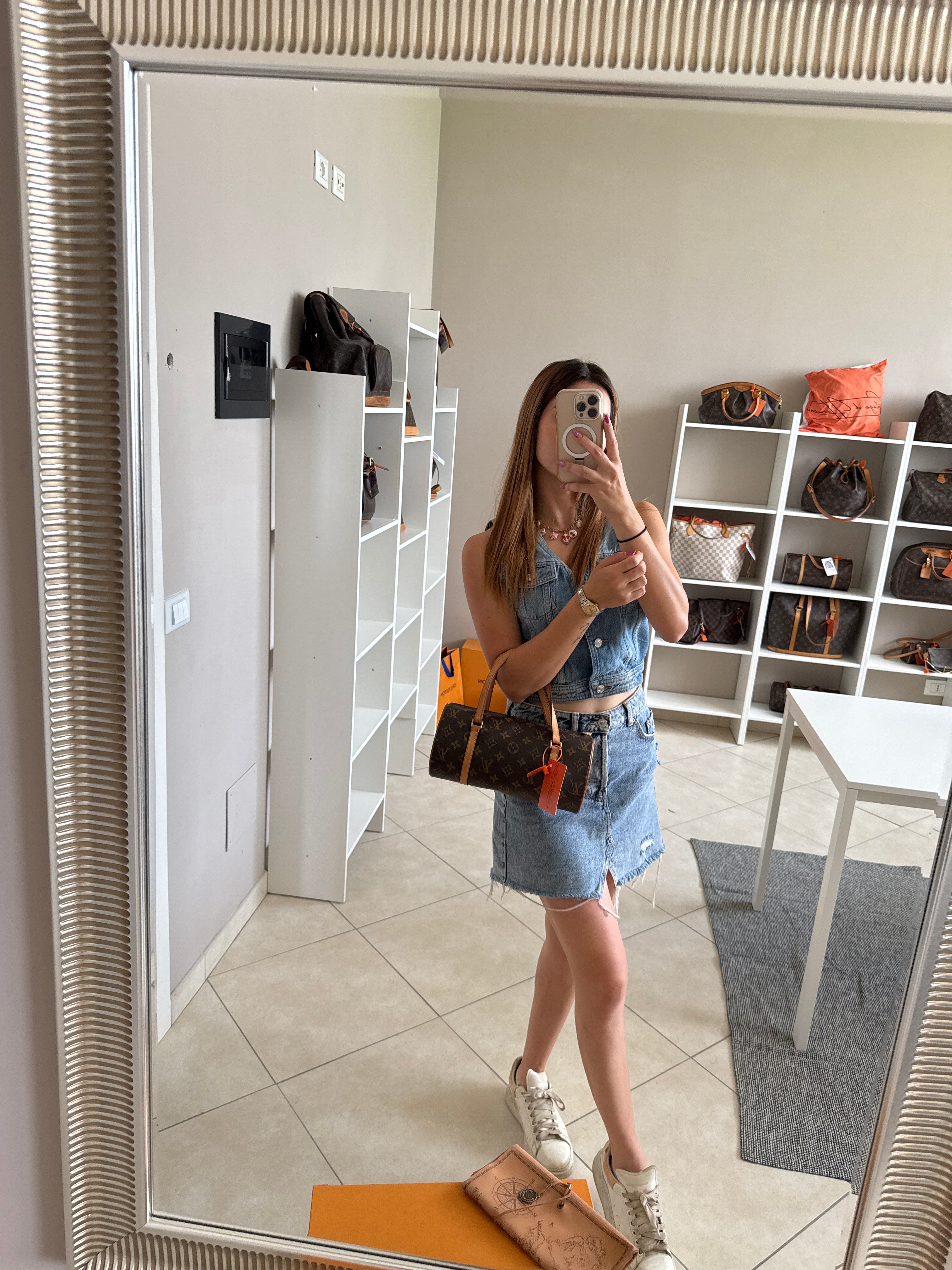 Louis Vuitton Papillon 26 Monogram