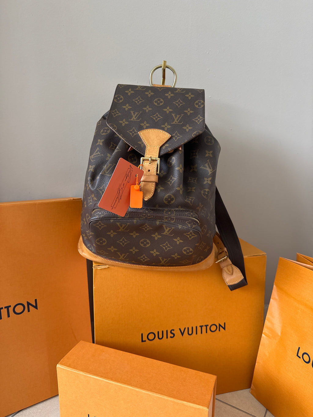 Louis Vuitton Montsouris GM