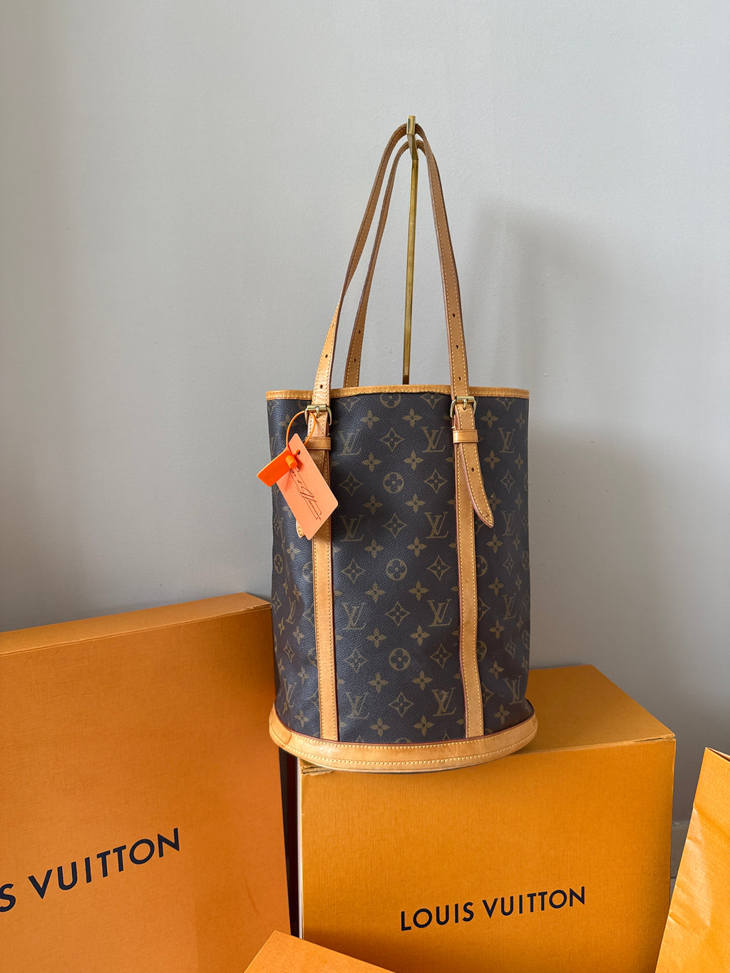 Louis Vuitton Bucket GM