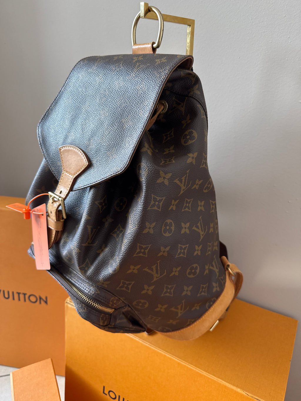 Louis Vuitton Montsouris GM