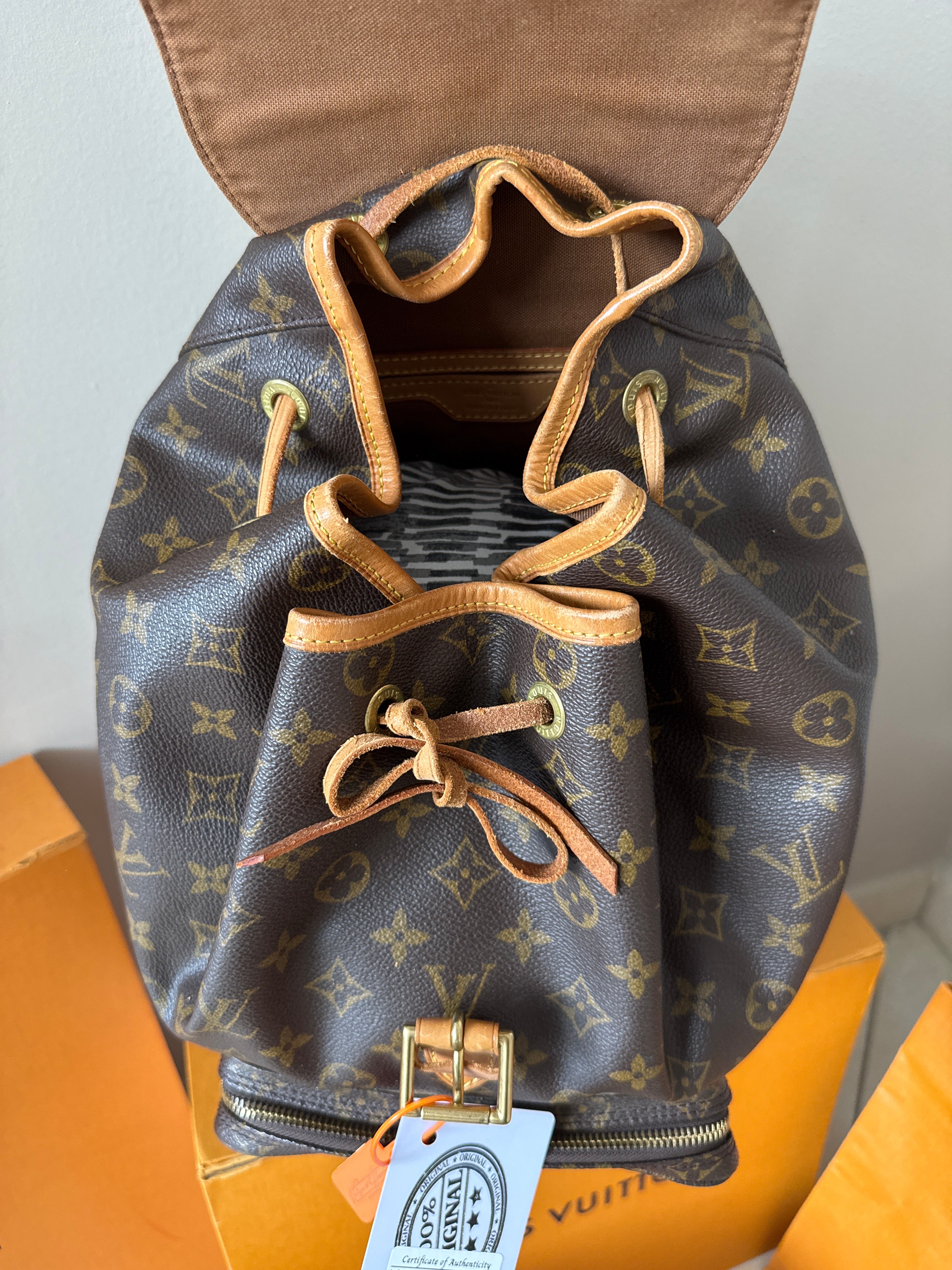 Louis Vuitton Montsouris GM