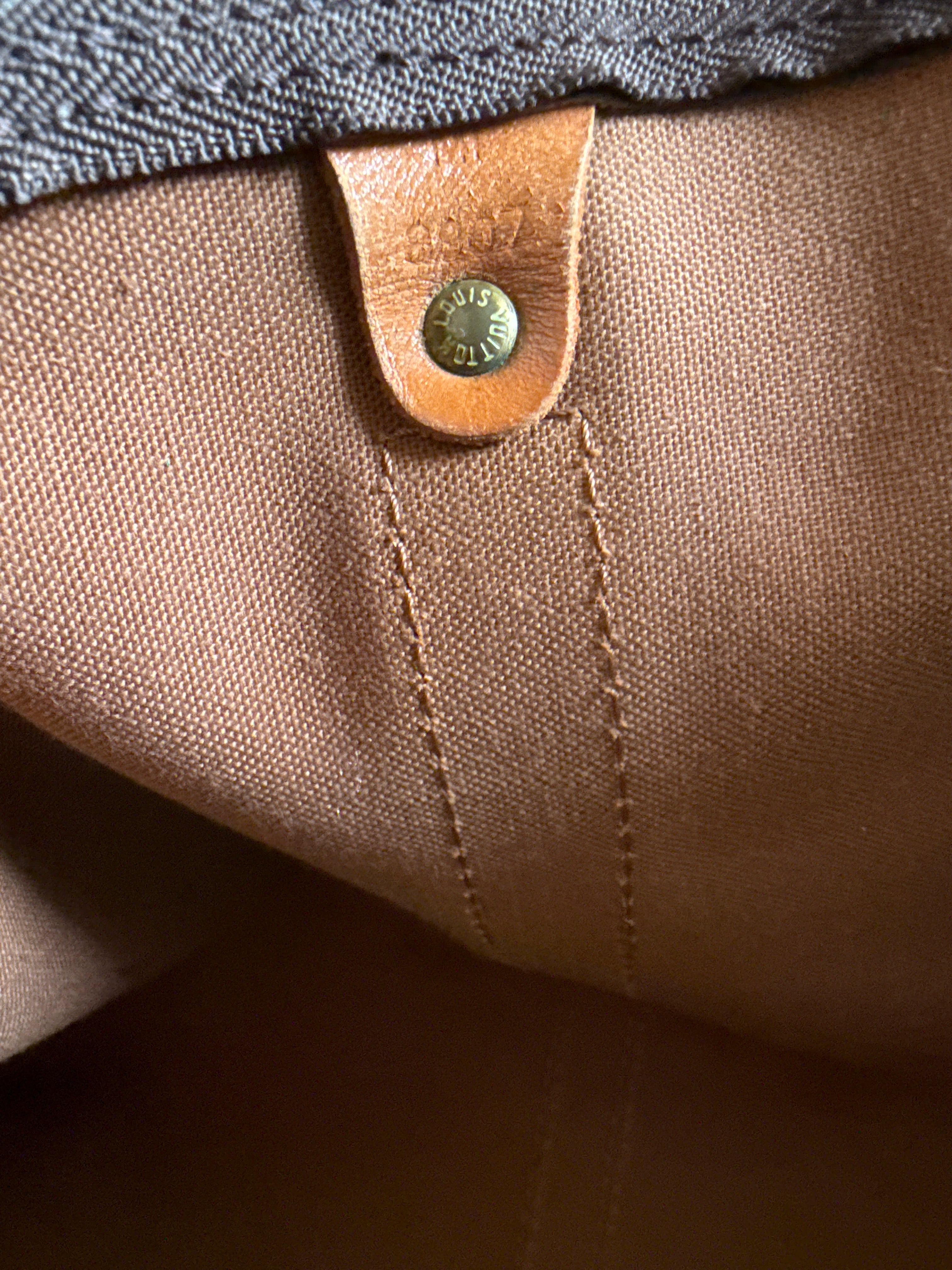 Louis Vuitton Keepall 55