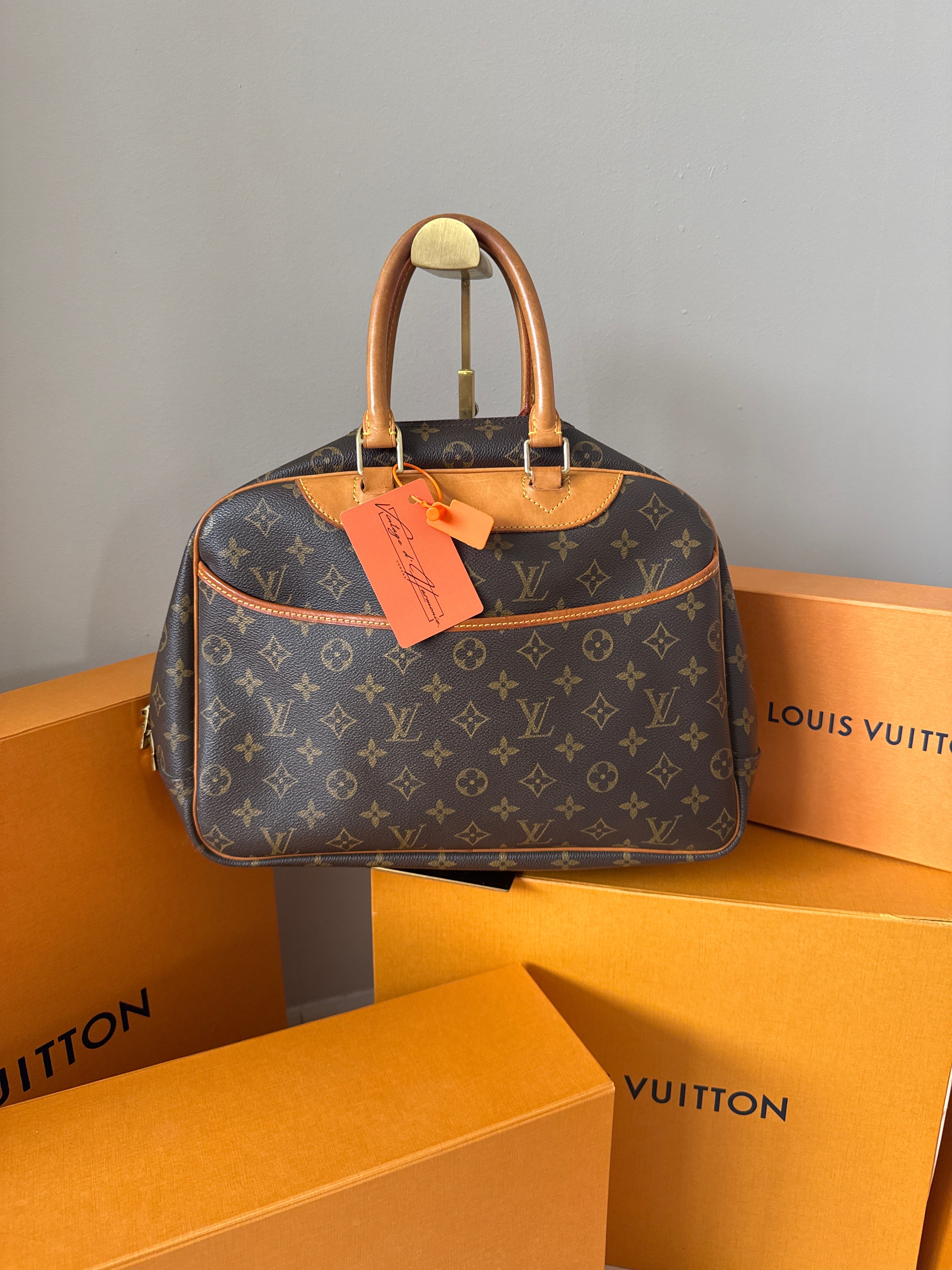 Louis Vuitton Deauville