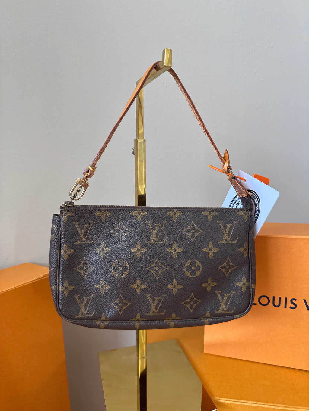 Louis Vuitton Pochette