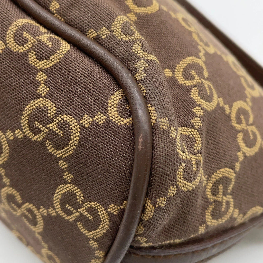 GUCCI pouch Brown